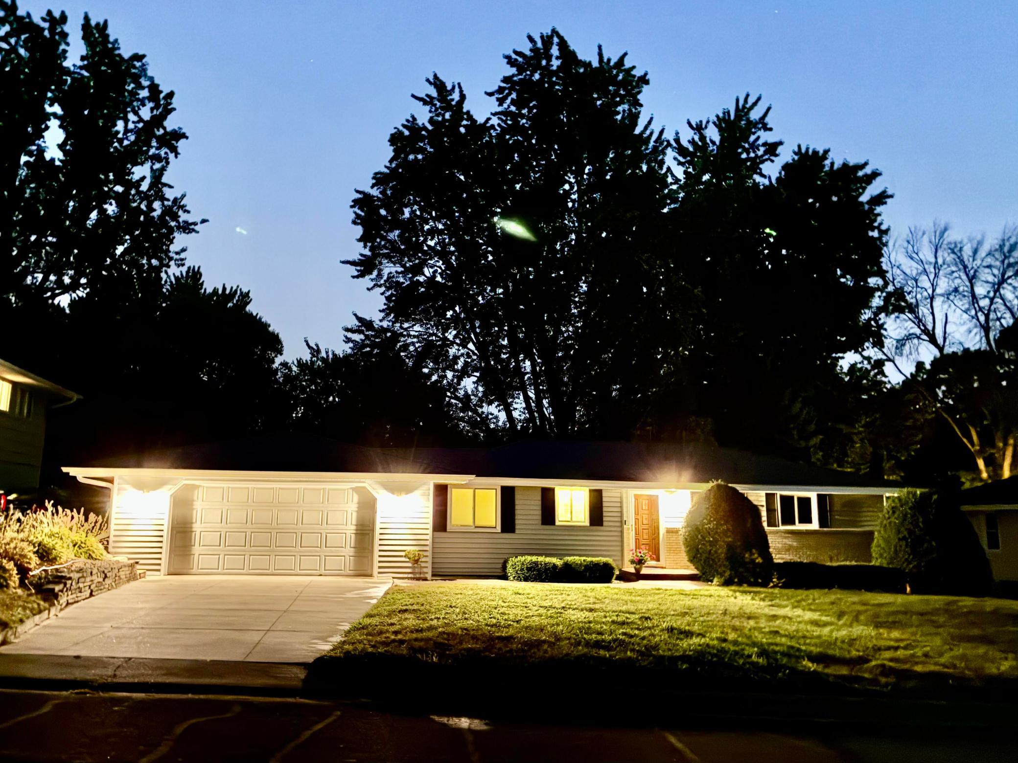 View of Residential at 2009 83rd Street, Bloomington MN 55431, Bloomington (47 of 47) - Mike Wilen | Minnesota Team Real Estate