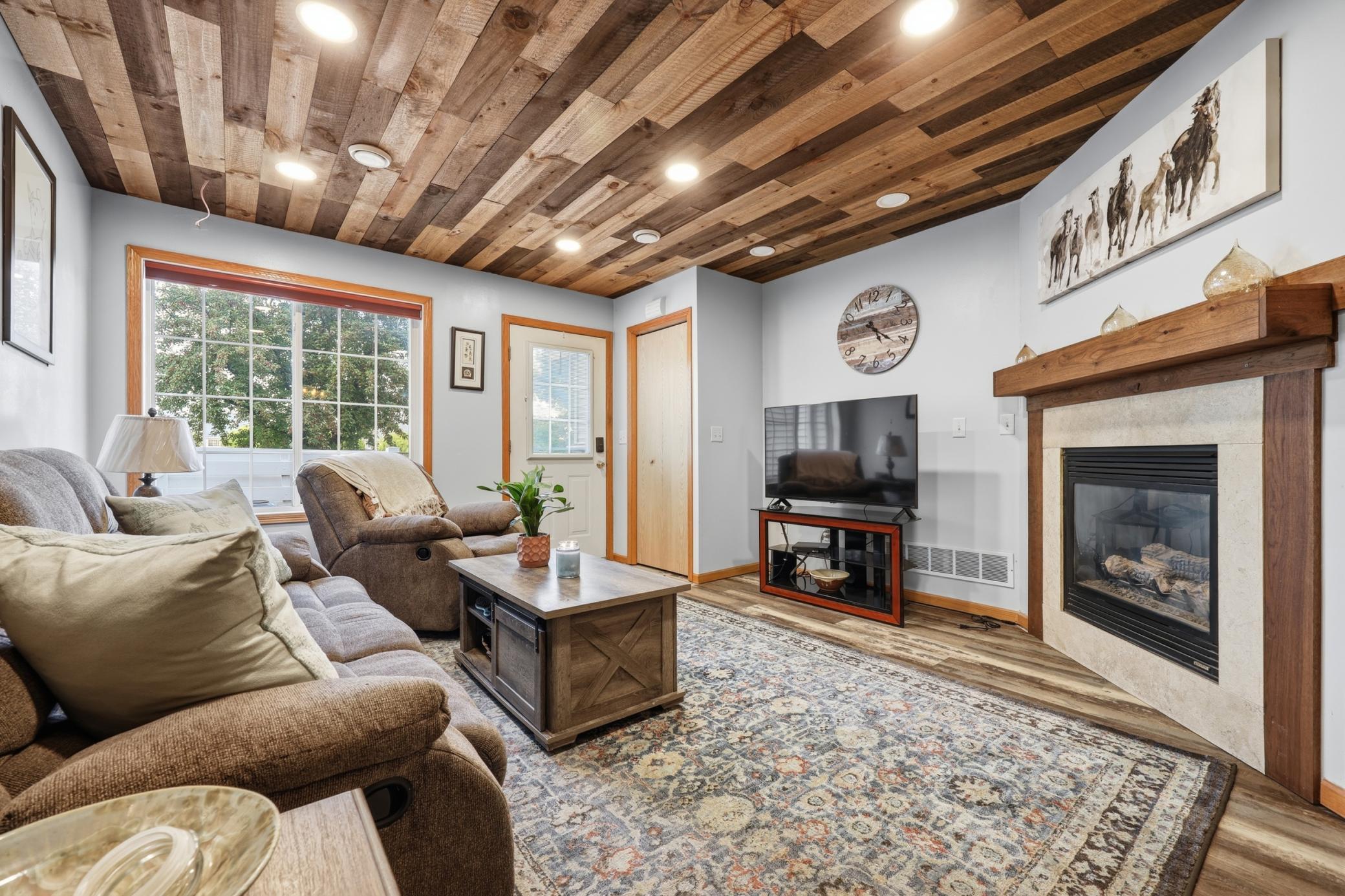 View of Residential at 1654 Freedom Lane, Waconia MN 55387, Waconia (11 of 27) - Mike Wilen | Minnesota Team Real Estate