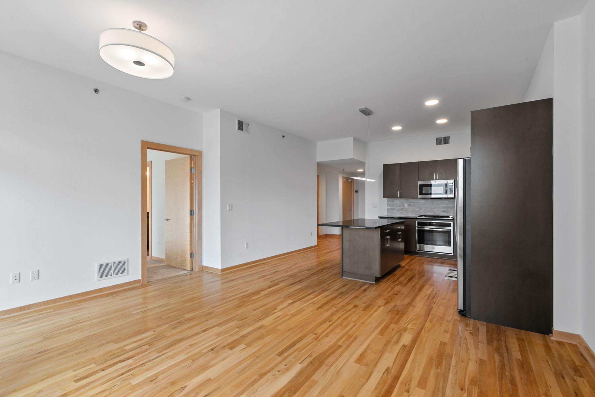 View of Residential at 1240 2nd Street #225, Minneapolis MN 55415, Minneapolis (13 of 53) - Mike Wilen | Minnesota Team Real Estate