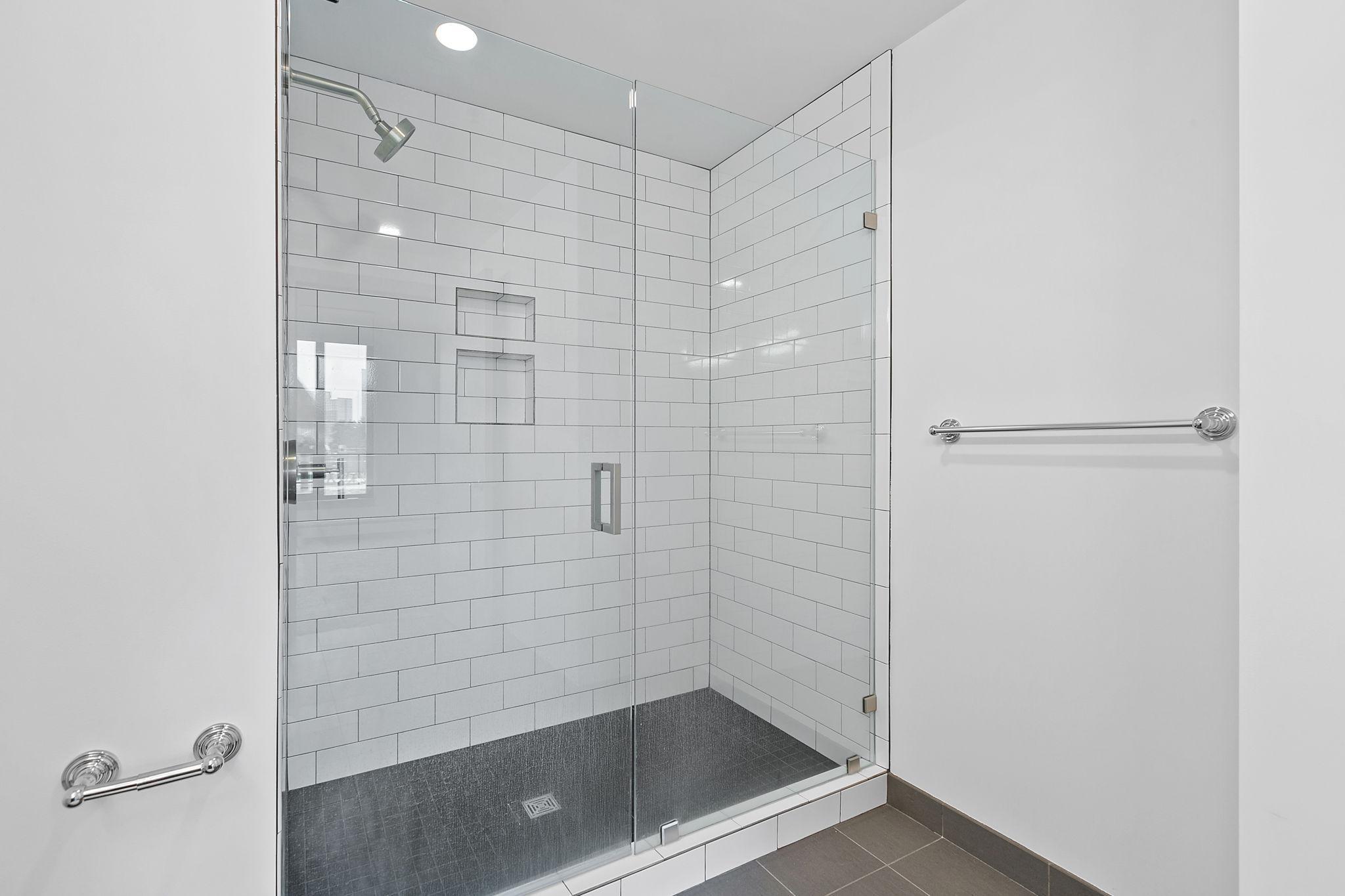 View of Residential at 1240 2nd Street #225, Minneapolis MN 55415, Minneapolis (18 of 53) - Mike Wilen | Minnesota Team Real Estate