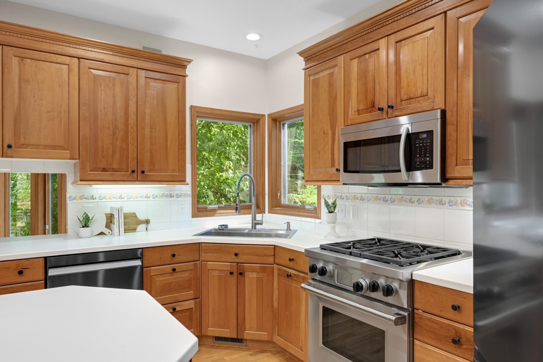 View of Residential at 14709 White Oak Drive, Burnsville MN 55337, Burnsville (20 of 58) - Mike Wilen | Minnesota Team Real Estate