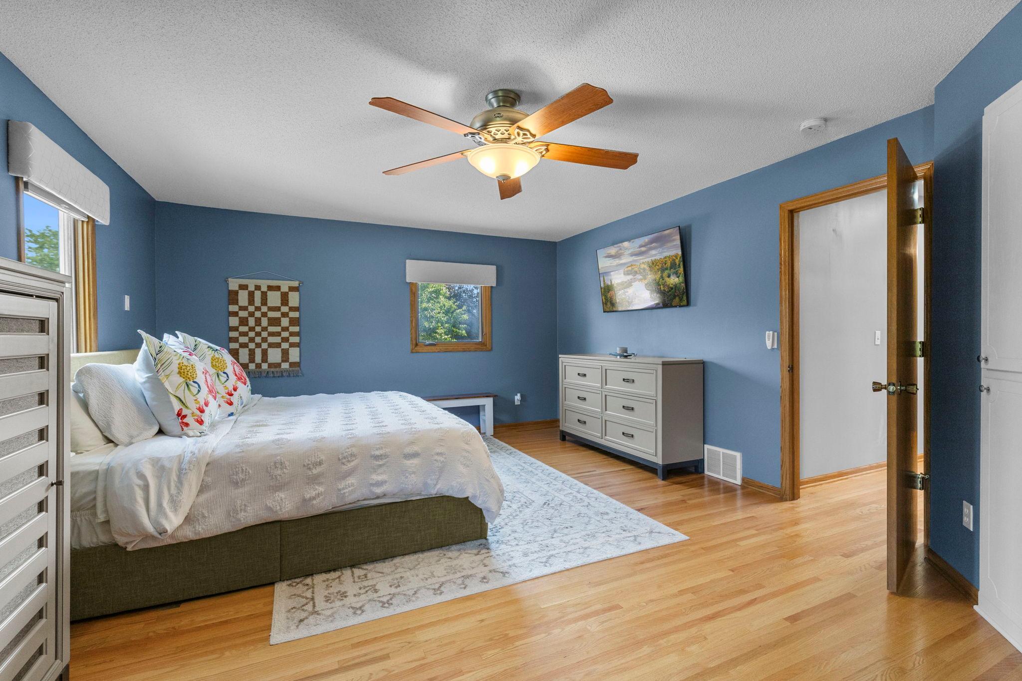 View of Residential at 4517 Orchard Avenue, Robbinsdale MN 55422, Robbinsdale (31 of 61) - Mike Wilen | Minnesota Team Real Estate
