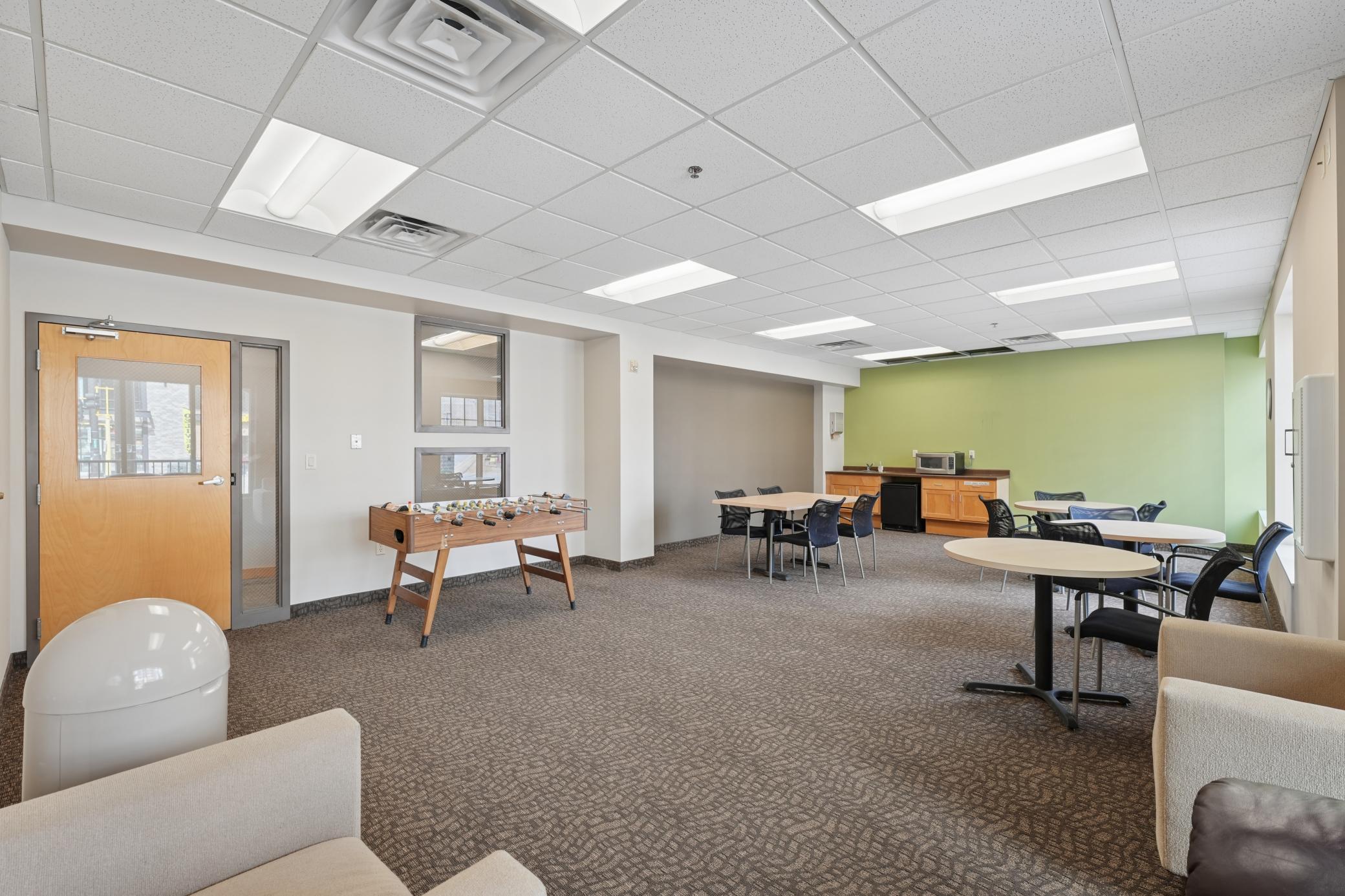 View of Residential at 2900 University Avenue #300, Minneapolis MN 55414, Minneapolis (25 of 27) - Mike Wilen | Minnesota Team Real Estate