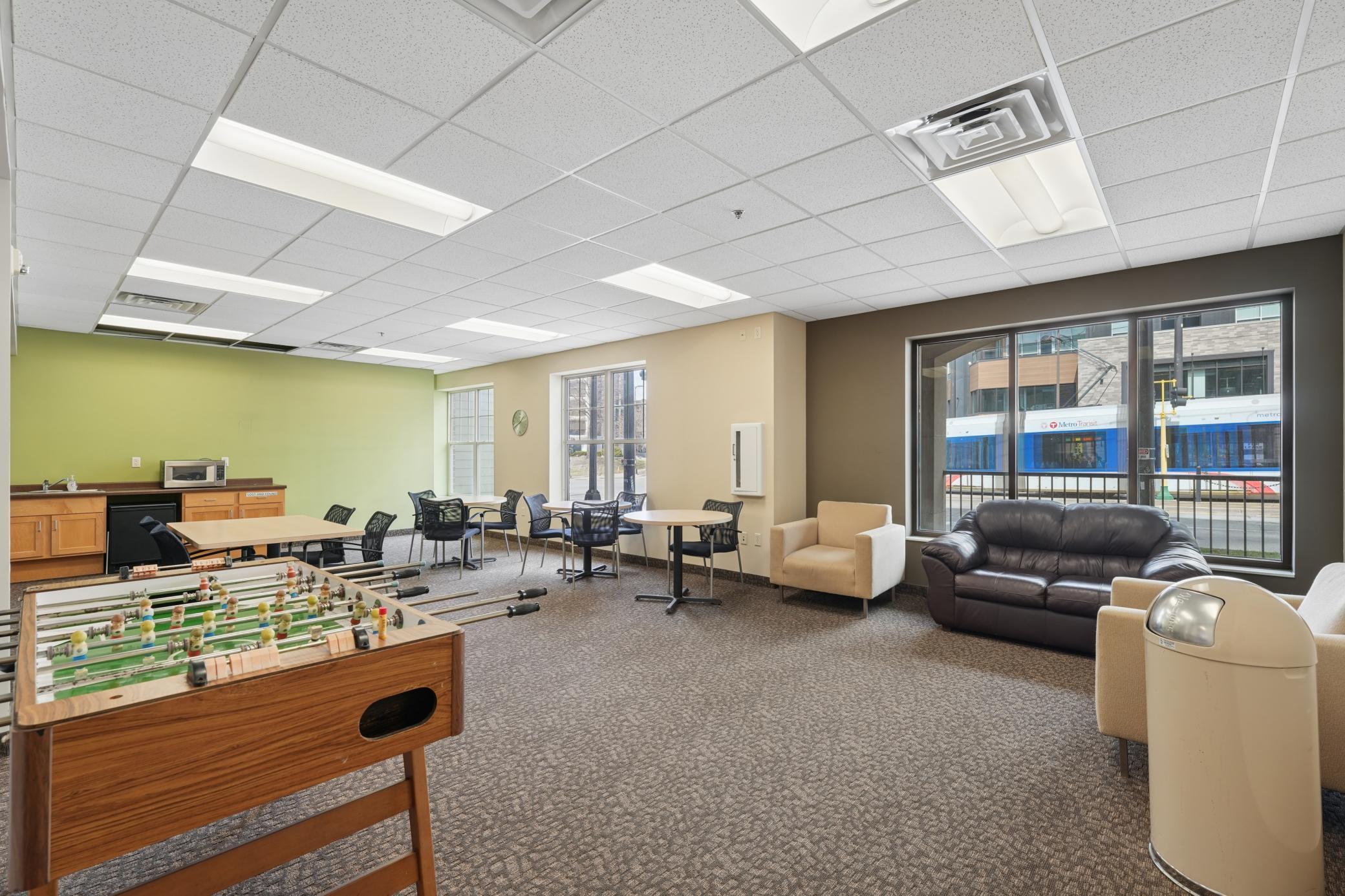 View of Residential at 2900 University Avenue #300, Minneapolis MN 55414, Minneapolis (26 of 27) - Mike Wilen | Minnesota Team Real Estate