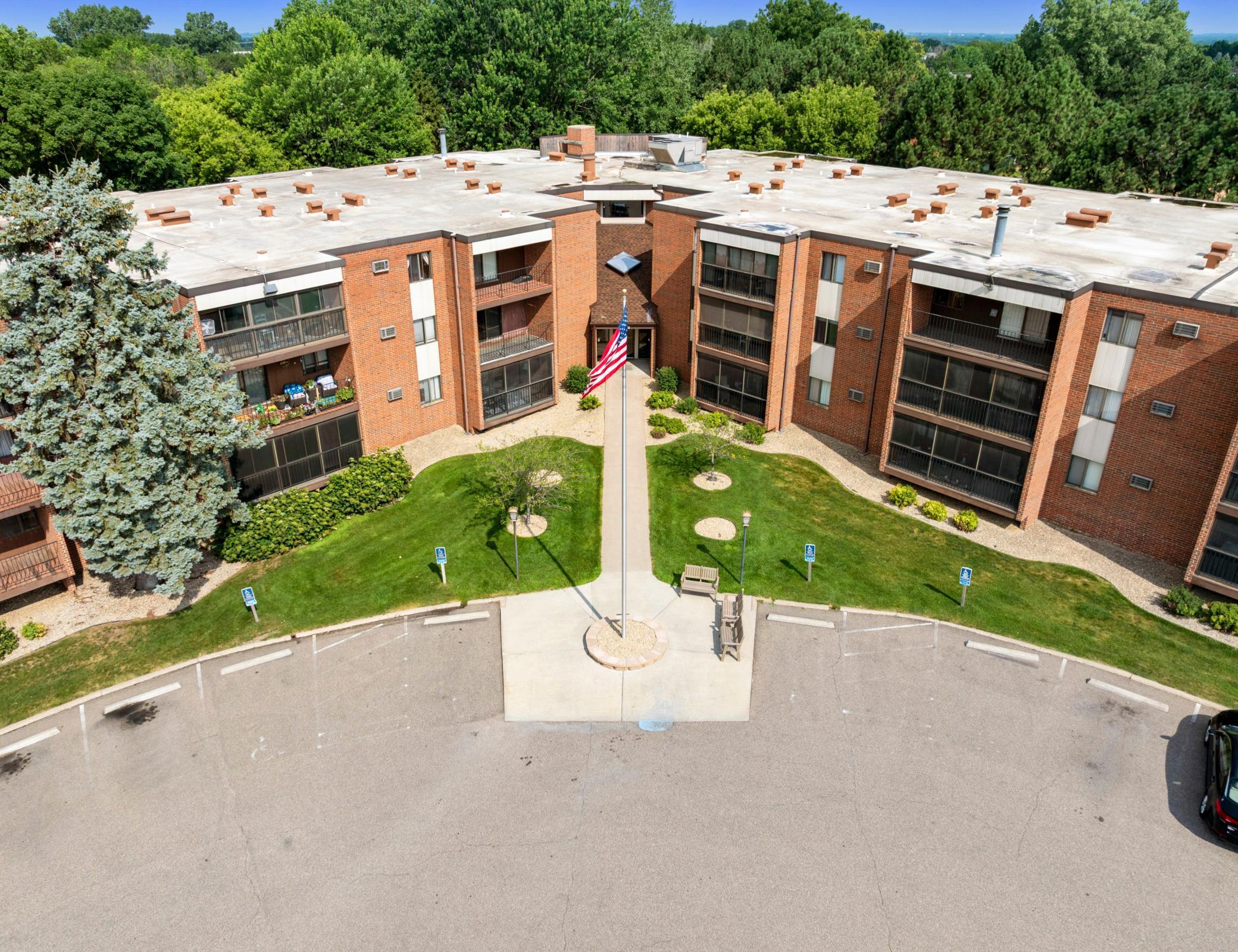 View of Residential at 1800 Riverwood Drive #301, Burnsville MN 55337, Burnsville (11 of 20) - Mike Wilen | Minnesota Team Real Estate