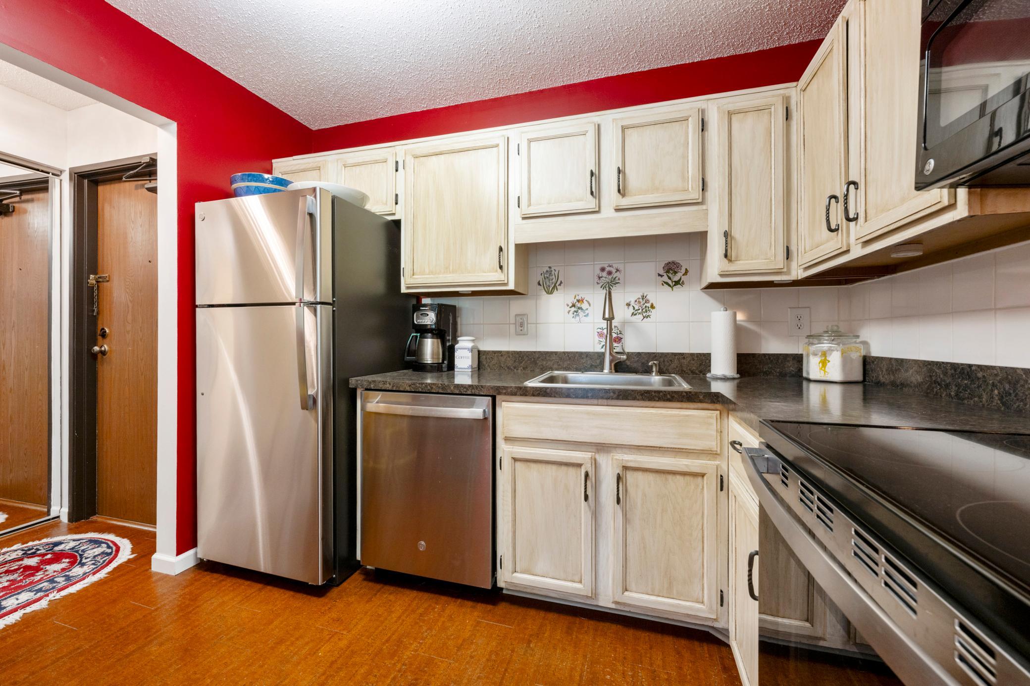 View of Residential at 1800 Riverwood Drive #301, Burnsville MN 55337, Burnsville (5 of 20) - Mike Wilen | Minnesota Team Real Estate
