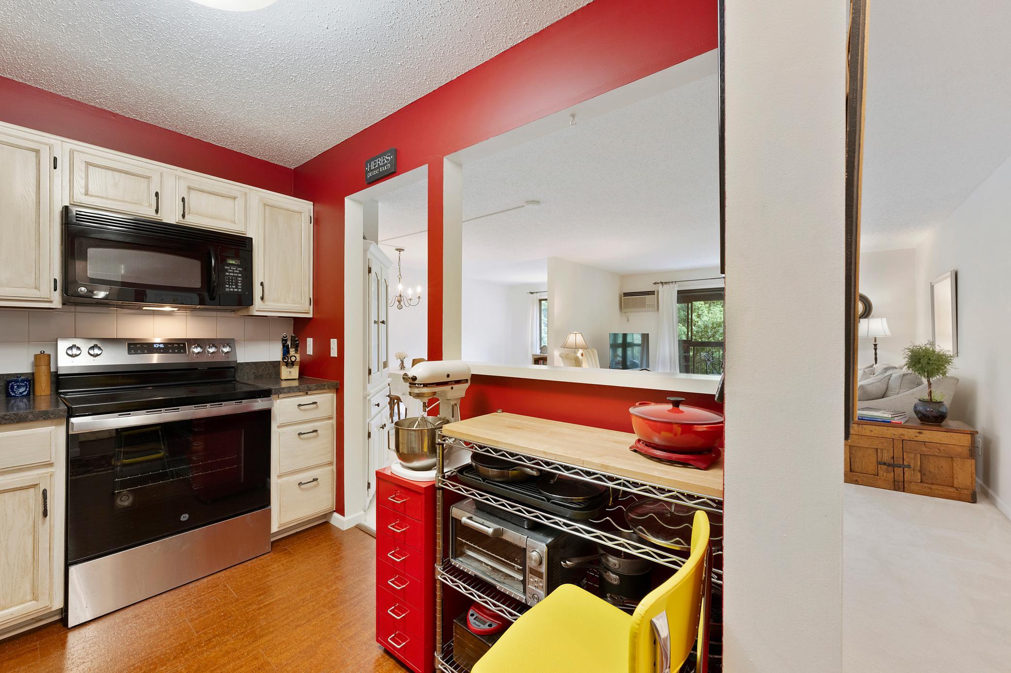 View of Residential at 1800 Riverwood Drive #301, Burnsville MN 55337, Burnsville (6 of 20) - Mike Wilen | Minnesota Team Real Estate