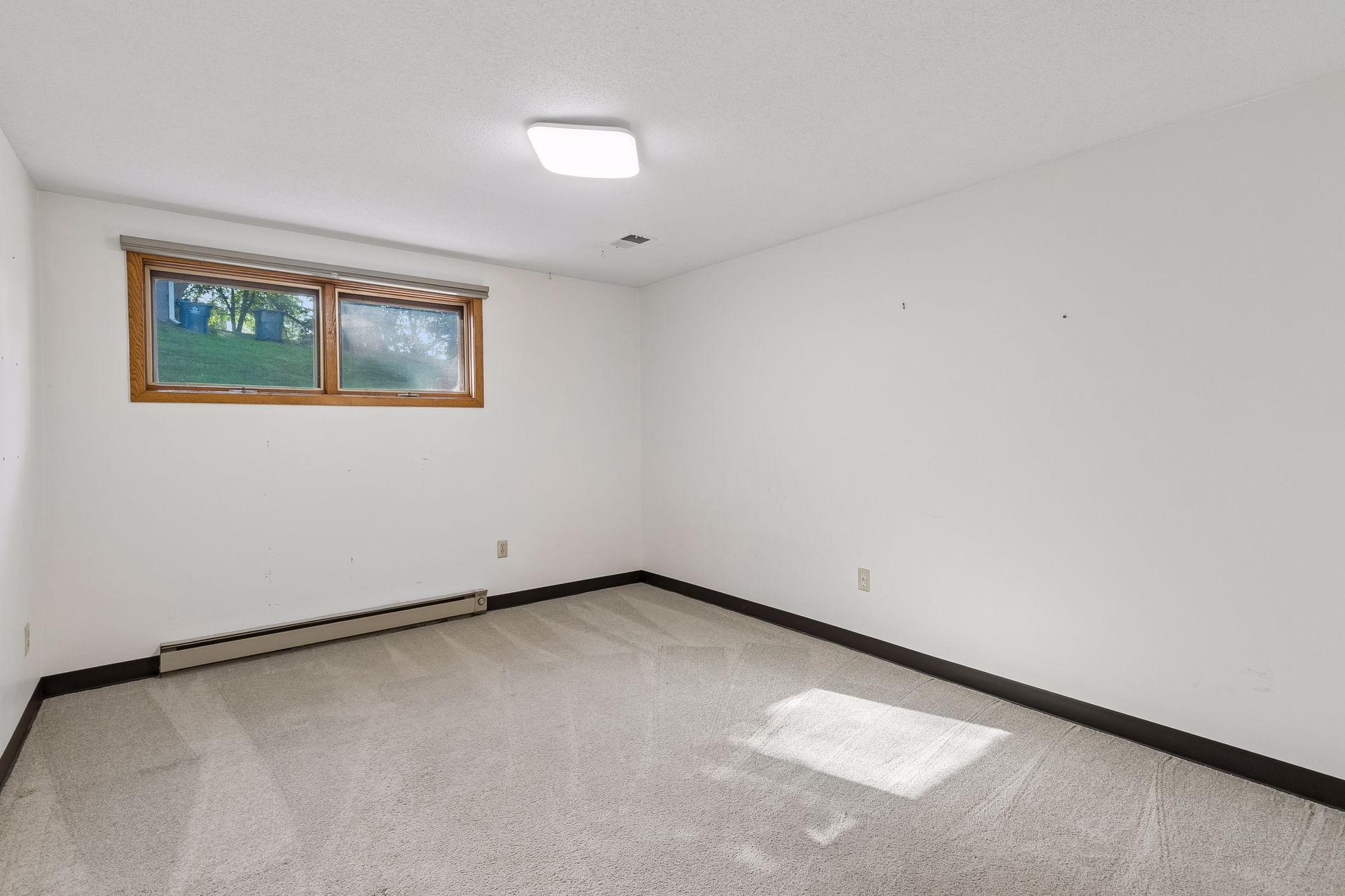 View of Residential at 401 Mission Road, Bloomington MN 55420, Bloomington (47 of 80) - Mike Wilen | Minnesota Team Real Estate