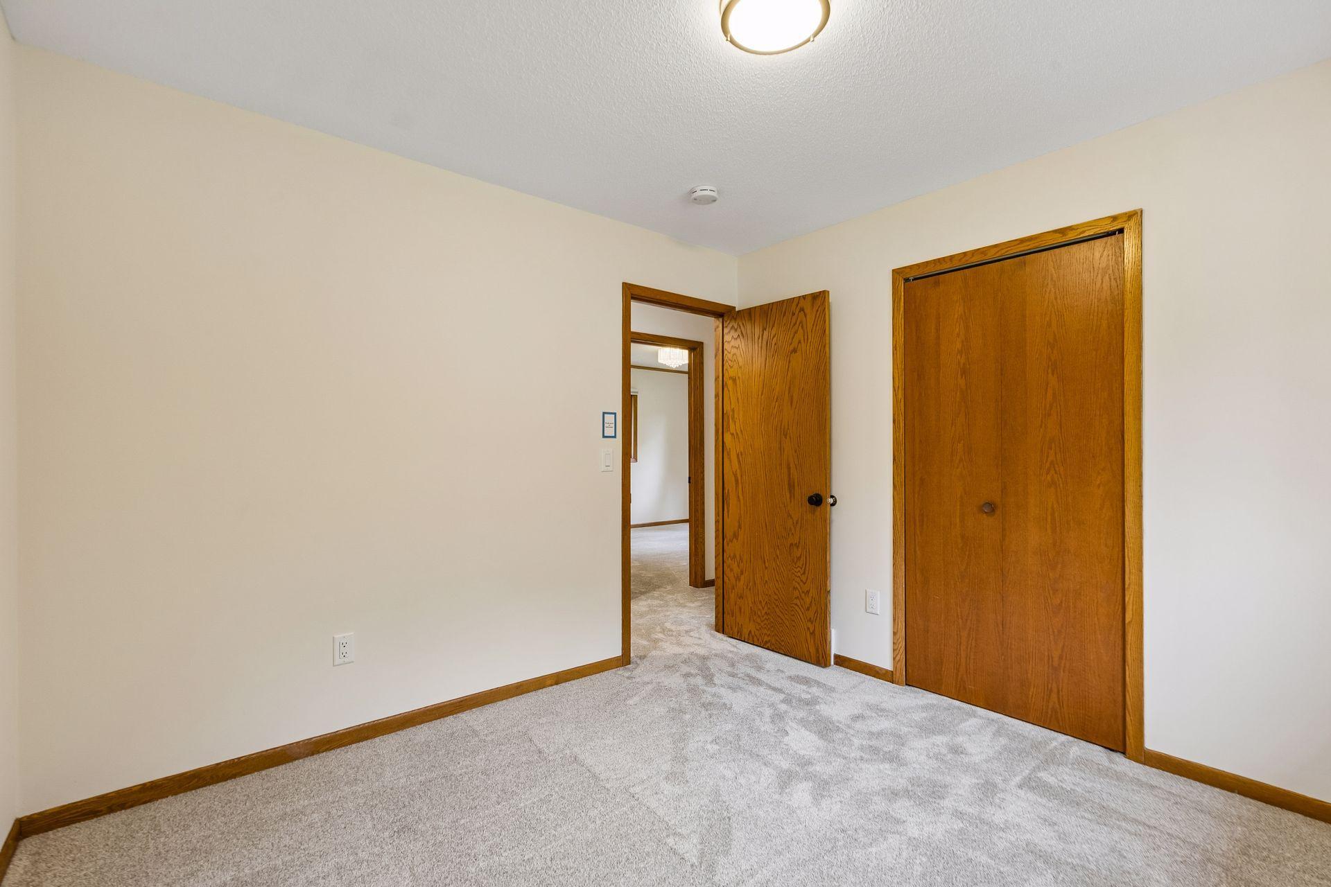 View of Residential at 401 Mission Road, Bloomington MN 55420, Bloomington (31 of 80) - Mike Wilen | Minnesota Team Real Estate