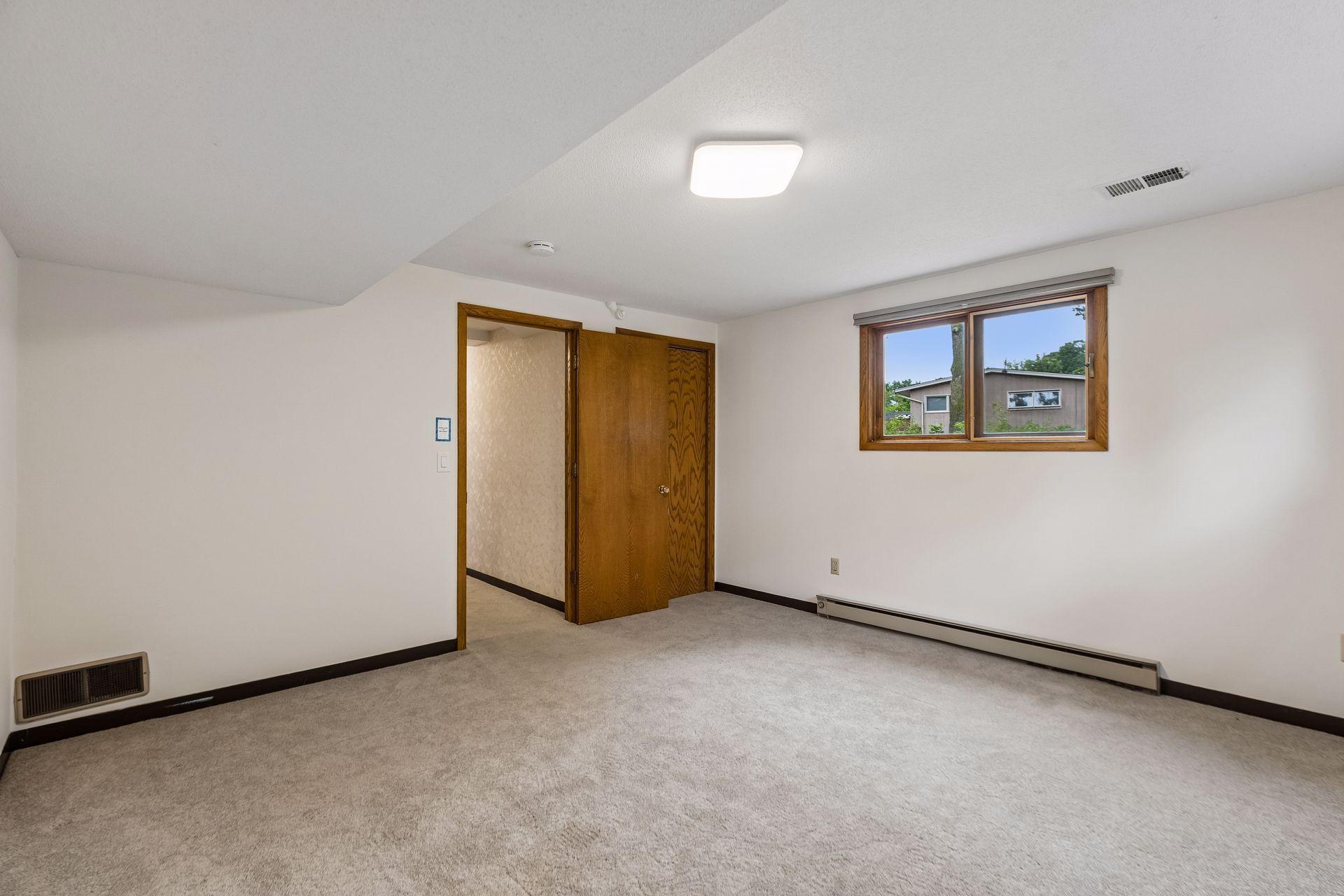View of Residential at 401 Mission Road, Bloomington MN 55420, Bloomington (50 of 80) - Mike Wilen | Minnesota Team Real Estate