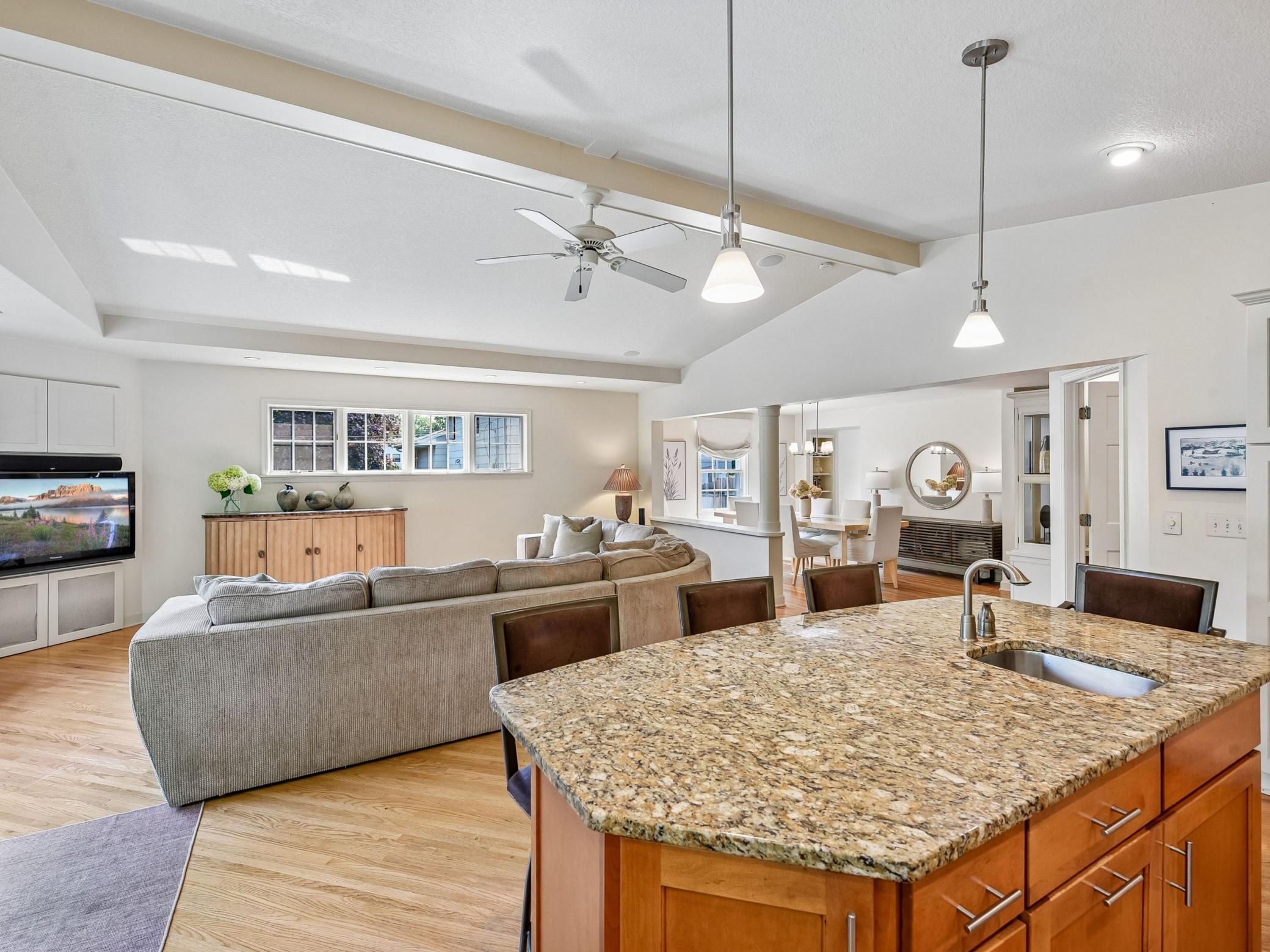View of Residential at 5220 Maddox Lane, Edina MN 55436, Edina (14 of 38) - Mike Wilen | Minnesota Team Real Estate