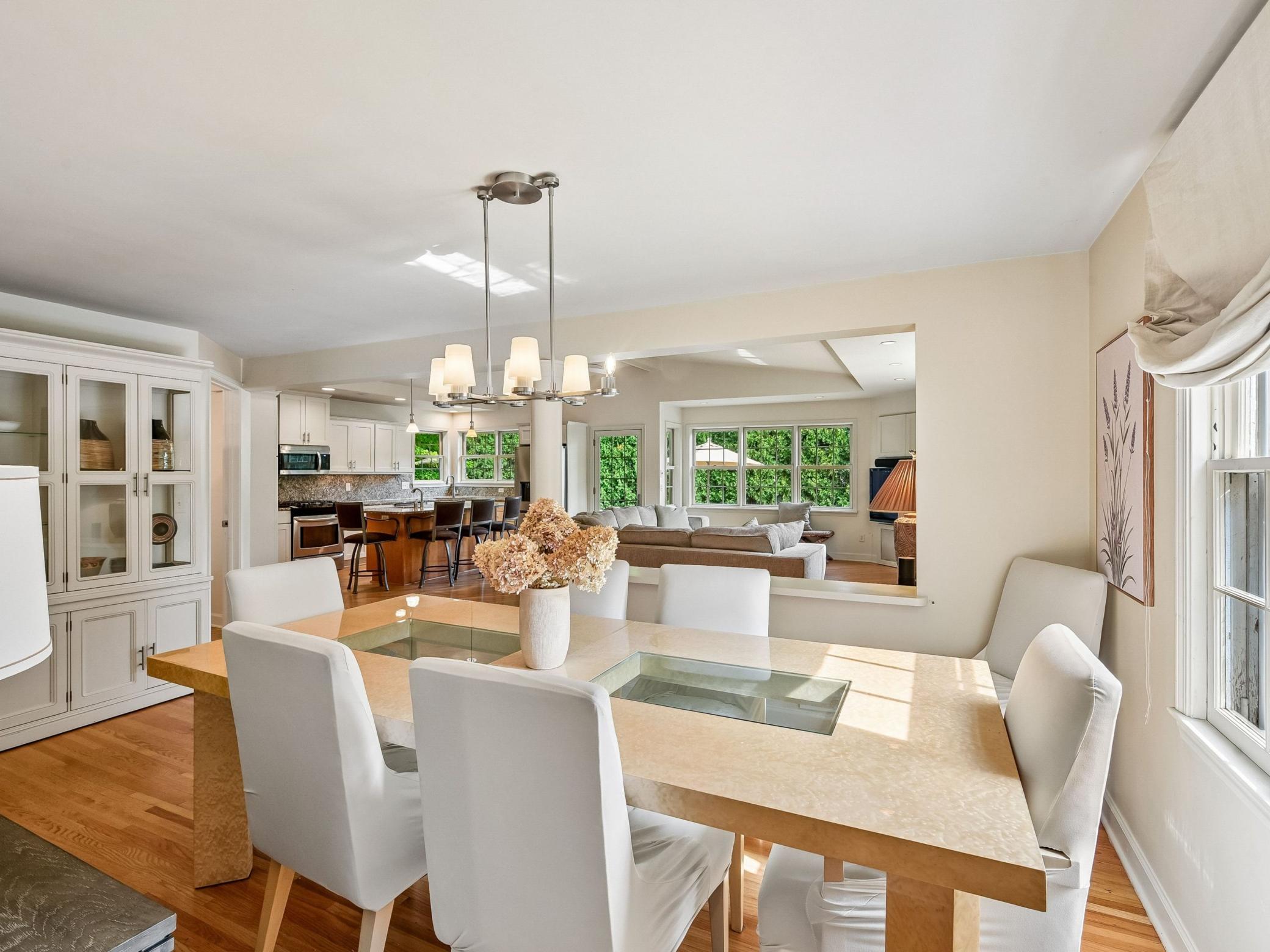 View of Residential at 5220 Maddox Lane, Edina MN 55436, Edina (9 of 38) - Mike Wilen | Minnesota Team Real Estate
