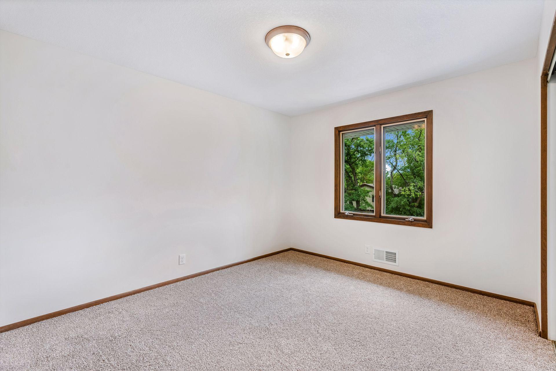 View of Residential at 1086 Carlton Drive, Shoreview MN 55126, Shoreview (45 of 64) - Mike Wilen | Minnesota Team Real Estate