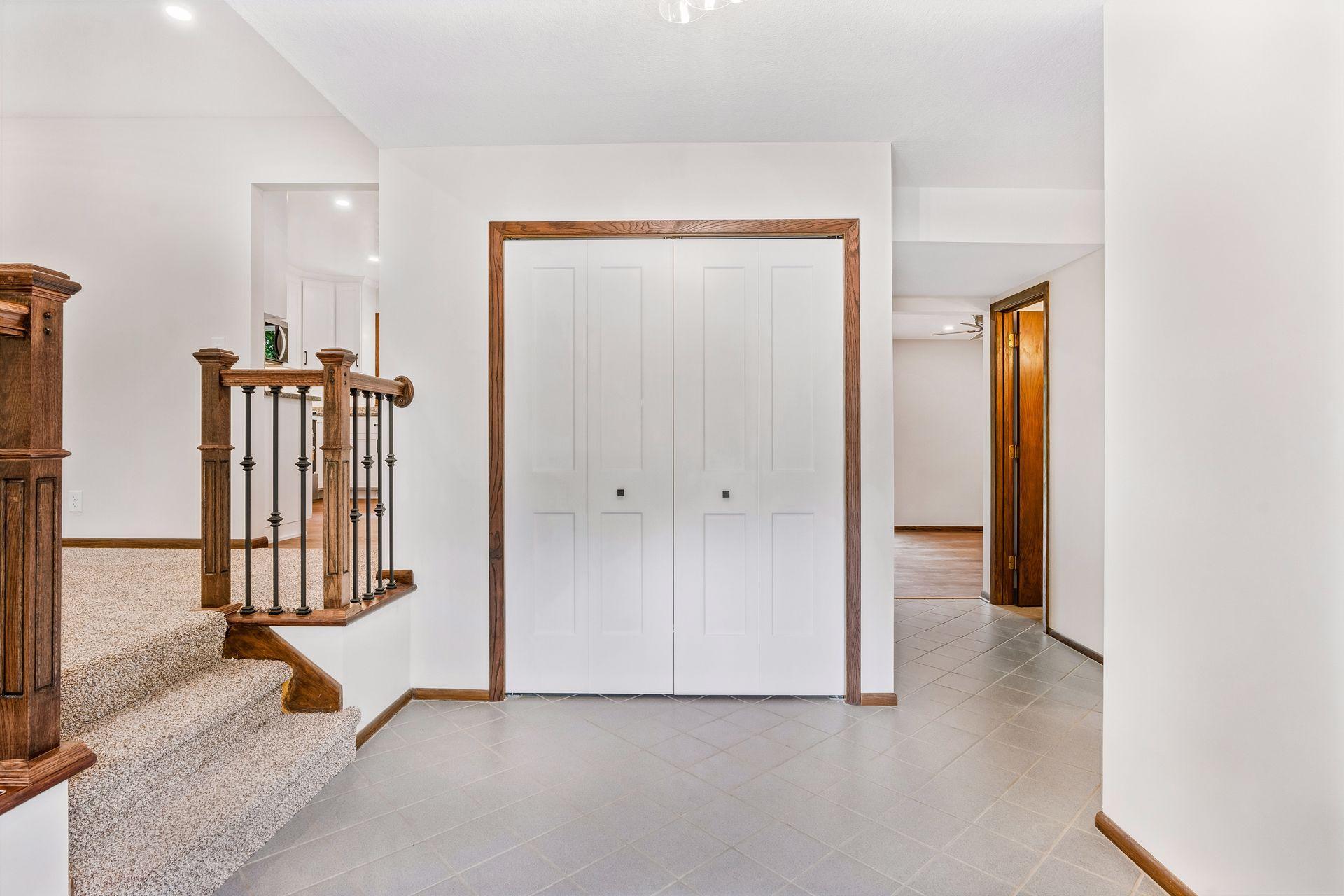 View of Residential at 1086 Carlton Drive, Shoreview MN 55126, Shoreview (11 of 64) - Mike Wilen | Minnesota Team Real Estate