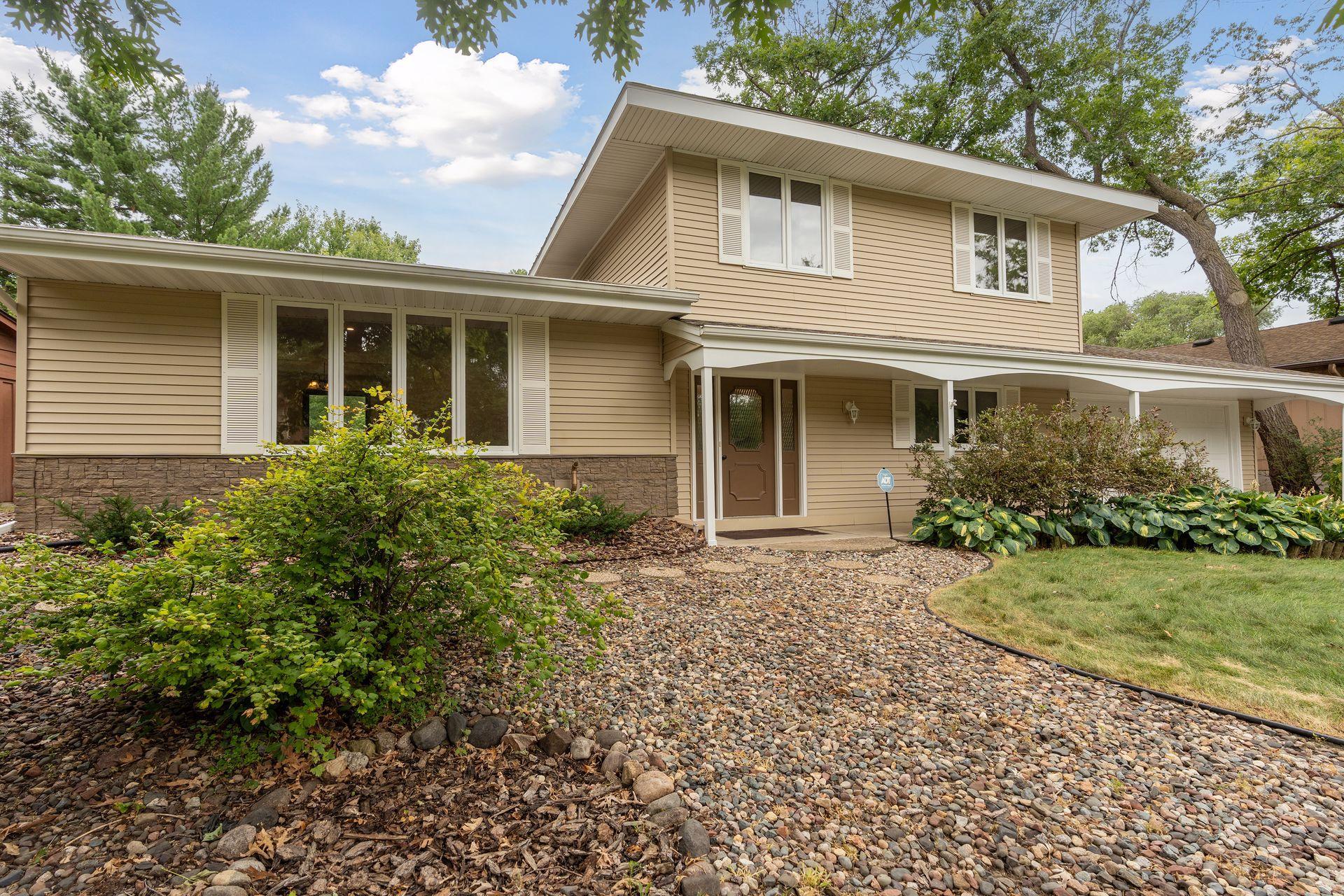 View of Residential at 1086 Carlton Drive, Shoreview MN 55126, Shoreview (58 of 64) - Mike Wilen | Minnesota Team Real Estate