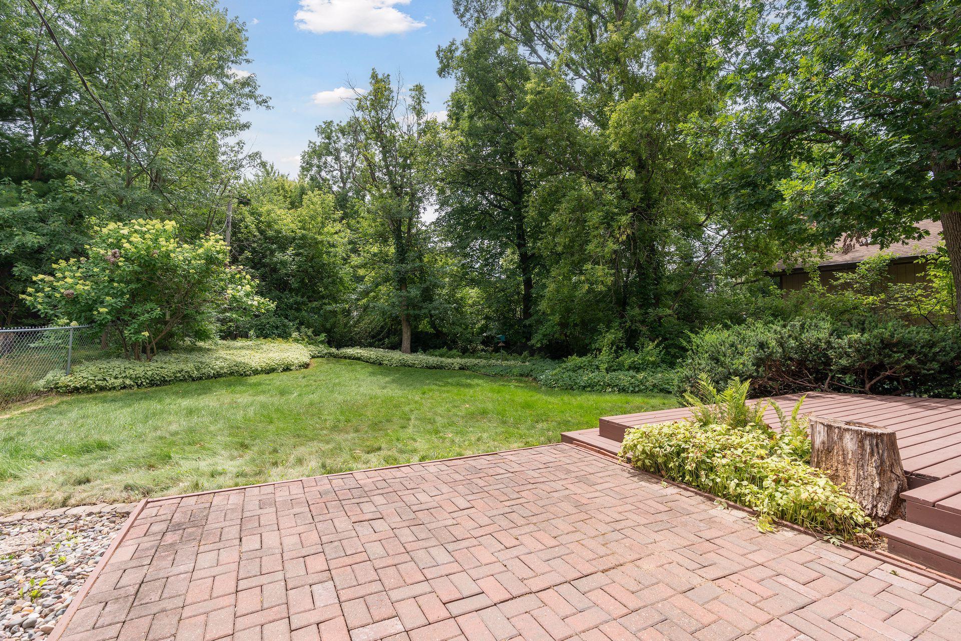 View of Residential at 1086 Carlton Drive, Shoreview MN 55126, Shoreview (56 of 64) - Mike Wilen | Minnesota Team Real Estate