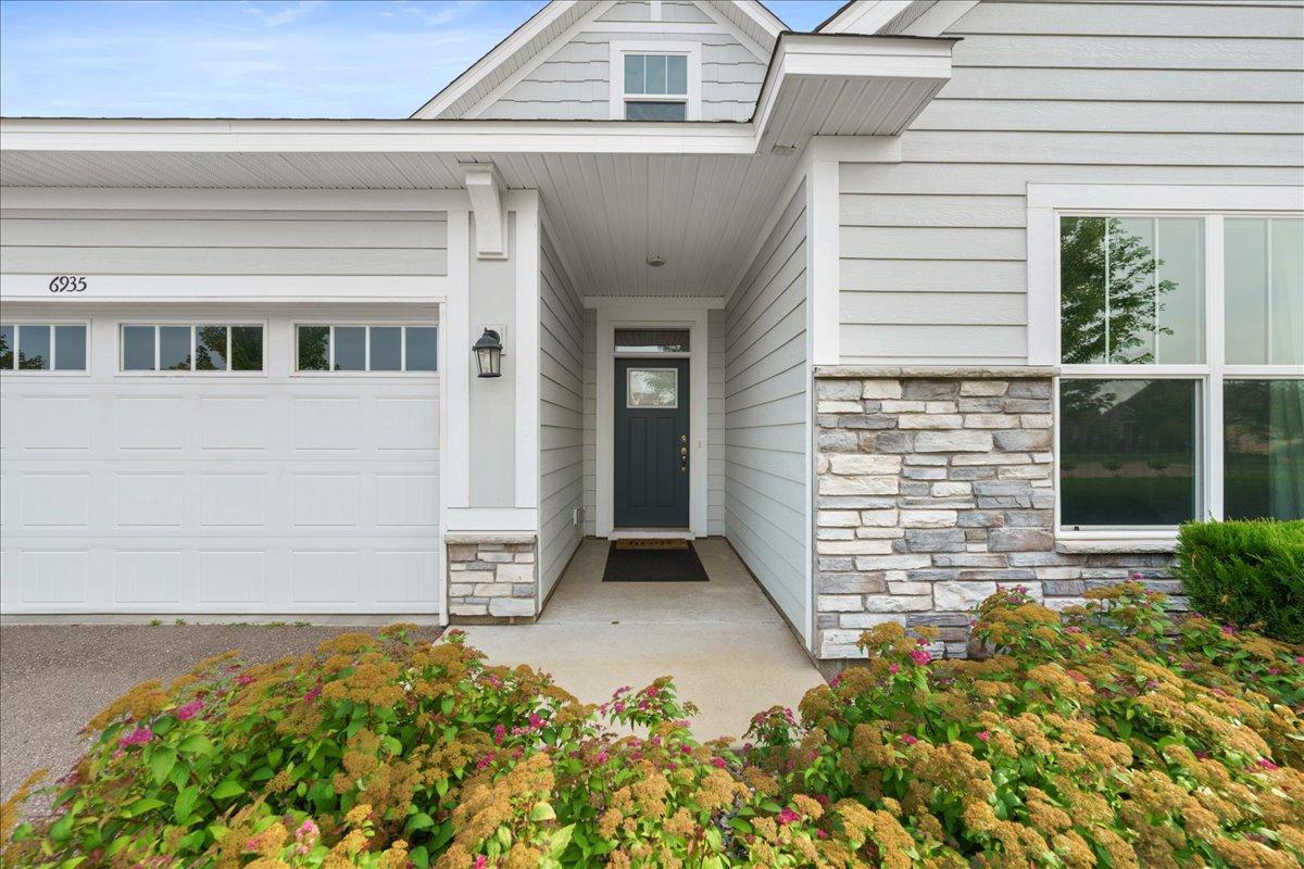 View of Residential at 6935 91st Cove, Cottage Grove MN 55016, Cottage Grove (3 of 29) - Mike Wilen | Minnesota Team Real Estate