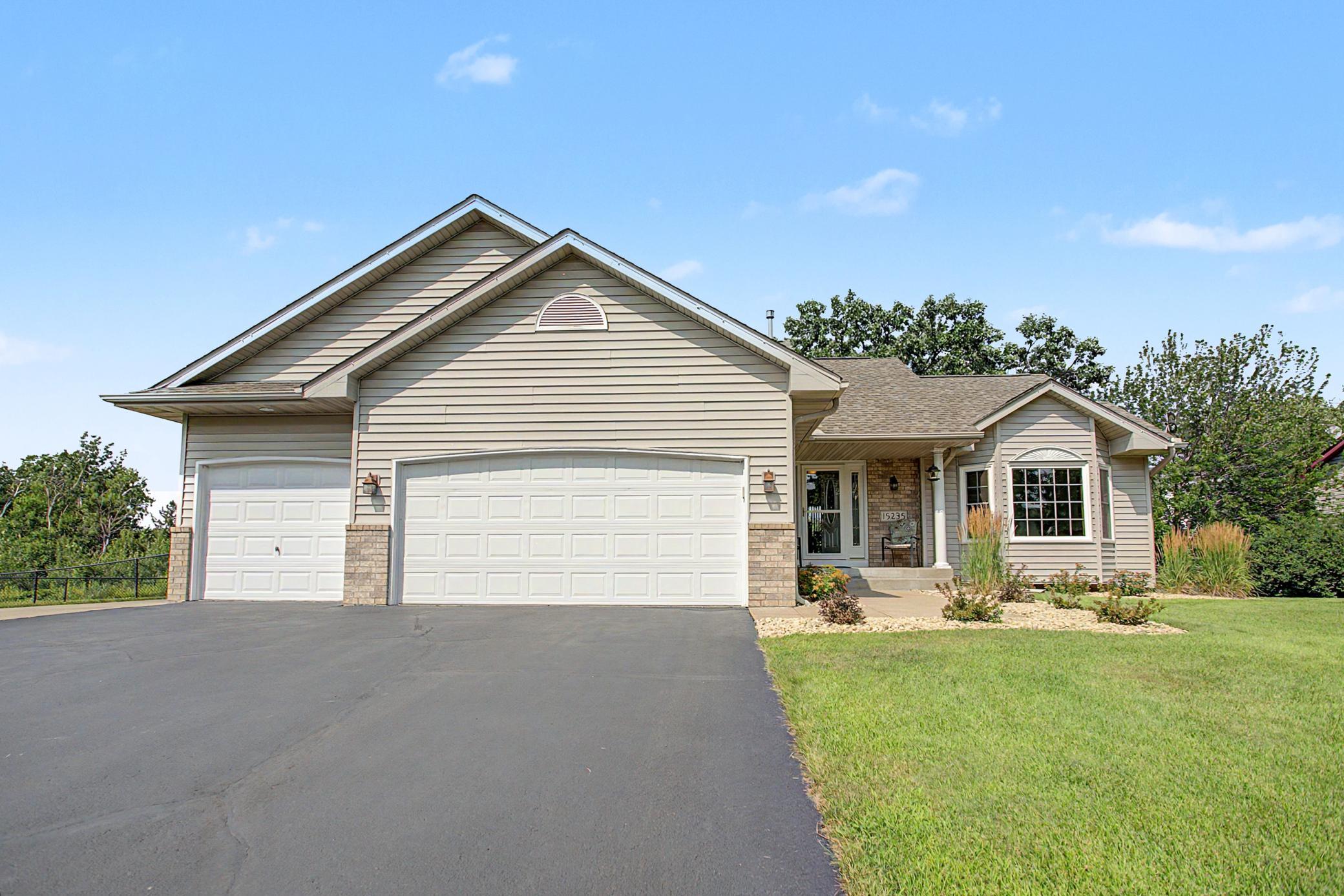 View of Residential at 15235 Yellow Pine Street, Andover MN 55304, Andover (9 of 48) - Mike Wilen | Minnesota Team Real Estate