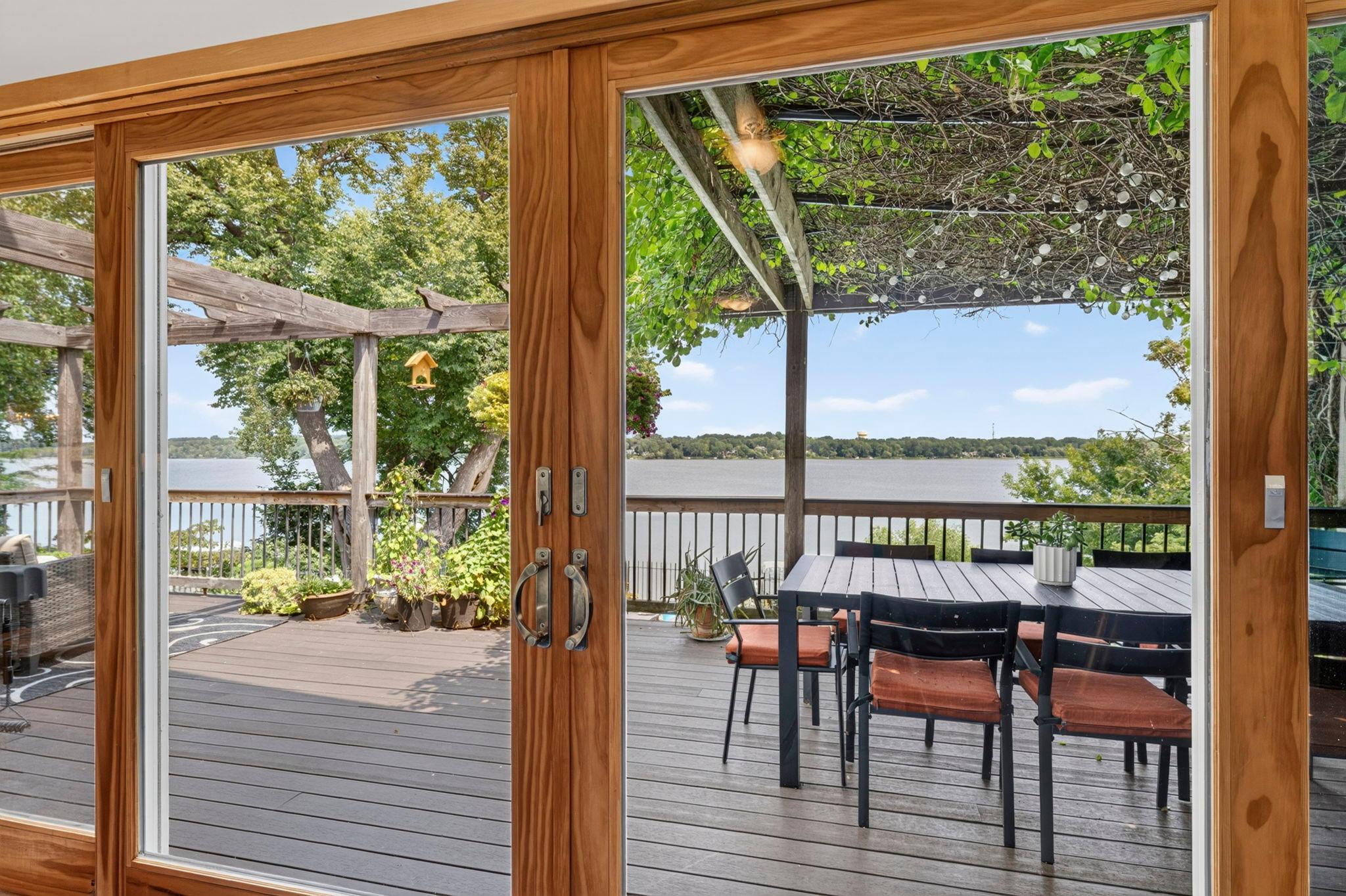 View of Residential at 162 Peninsula Road, Medicine Lake MN 55441, Medicine Lake (17 of 46) - Mike Wilen | Minnesota Team Real Estate