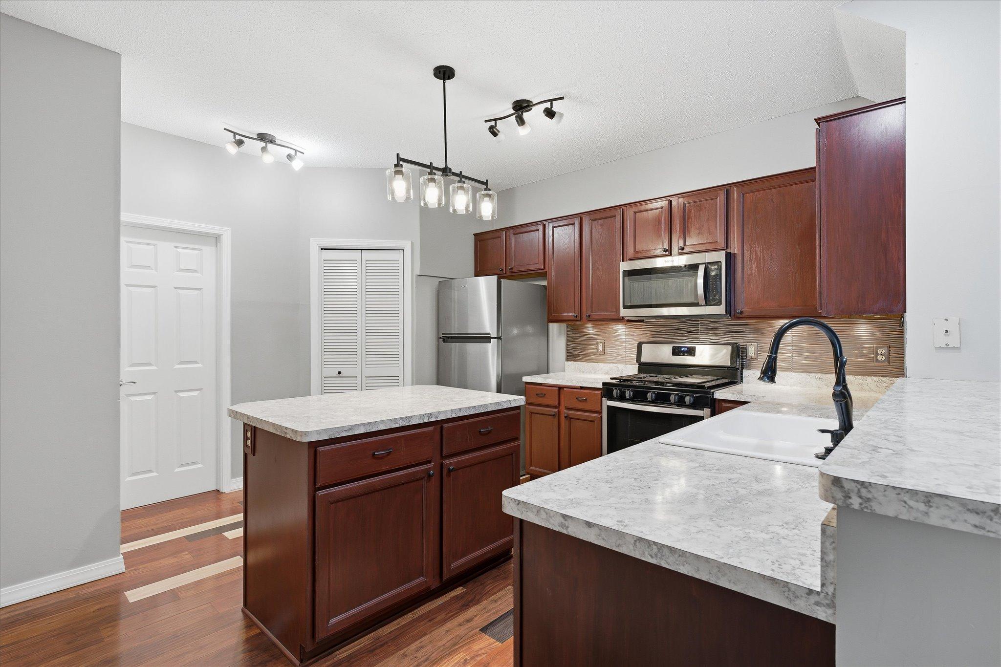 View of Residential at 18902 96th Place, Maple Grove MN 55311, Maple Grove (10 of 30) - Mike Wilen | Minnesota Team Real Estate