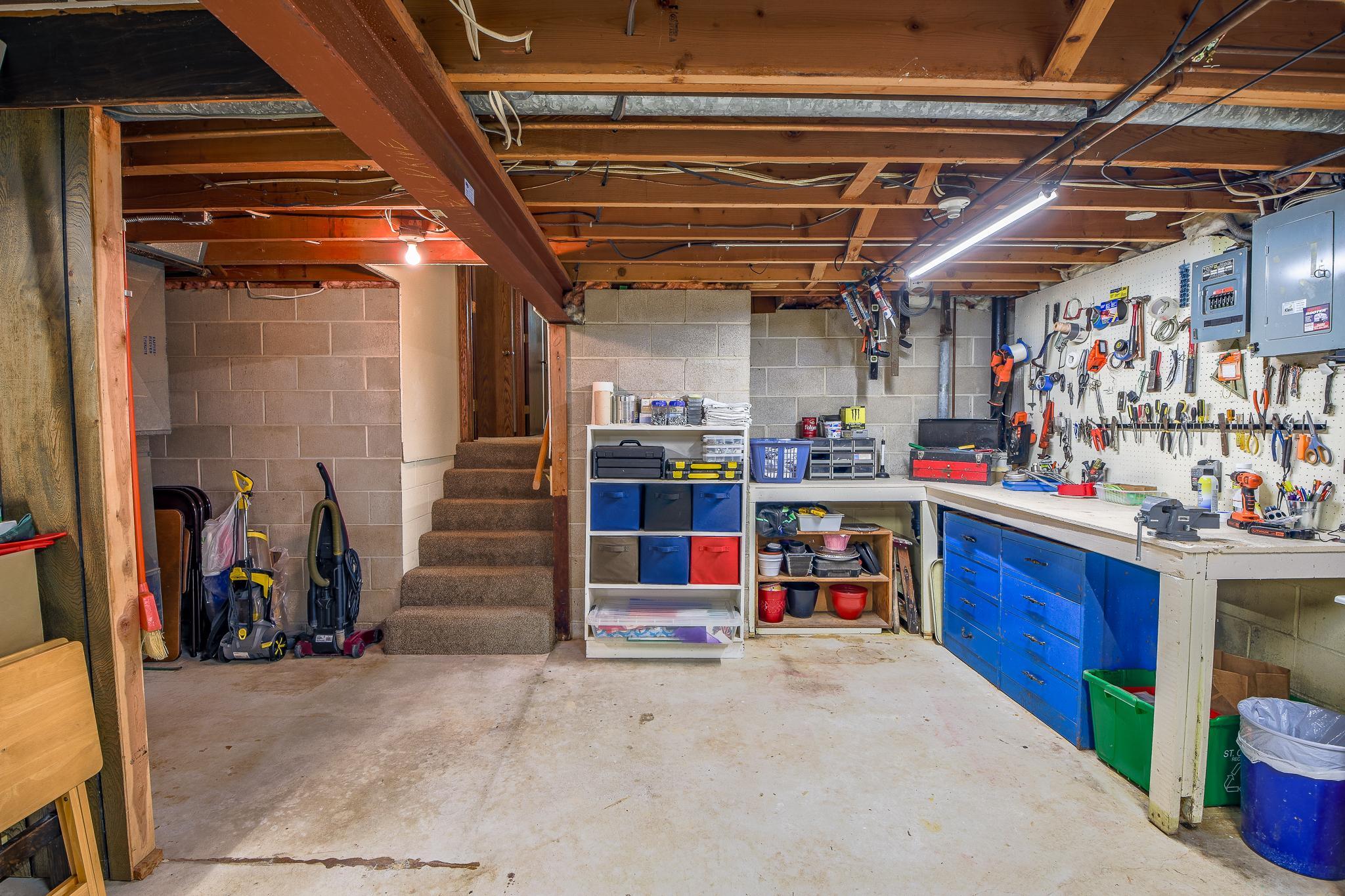 View of Residential at 944 Longview Drive, Saint Cloud MN 56304, Saint Cloud (40 of 44) - Mike Wilen | Minnesota Team Real Estate