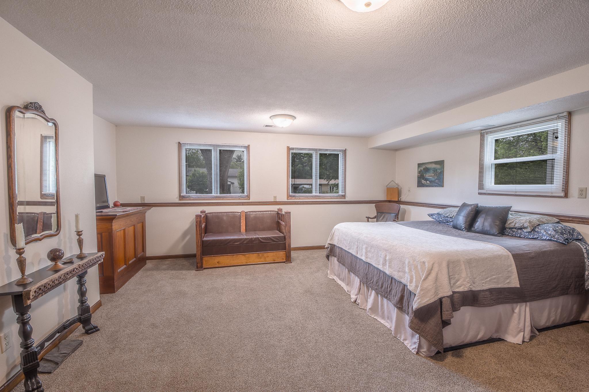 View of Residential at 944 Longview Drive, Saint Cloud MN 56304, Saint Cloud (27 of 44) - Mike Wilen | Minnesota Team Real Estate