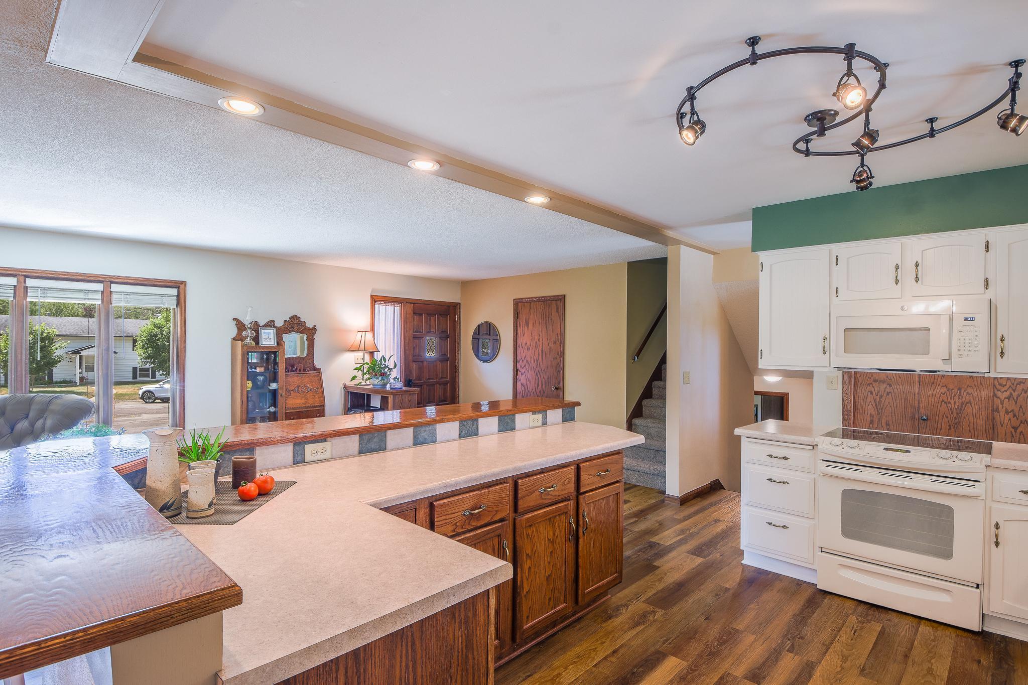 View of Residential at 944 Longview Drive, Saint Cloud MN 56304, Saint Cloud (14 of 44) - Mike Wilen | Minnesota Team Real Estate