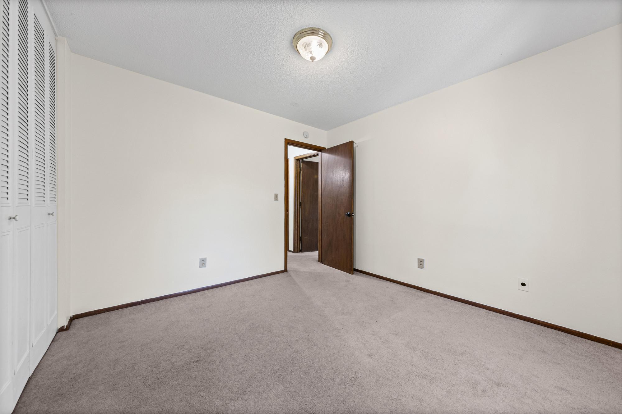 View of Residential at 6007 Broadway Avenue #303, New Hope MN 55428, New Hope (20 of 23) - Mike Wilen | Minnesota Team Real Estate