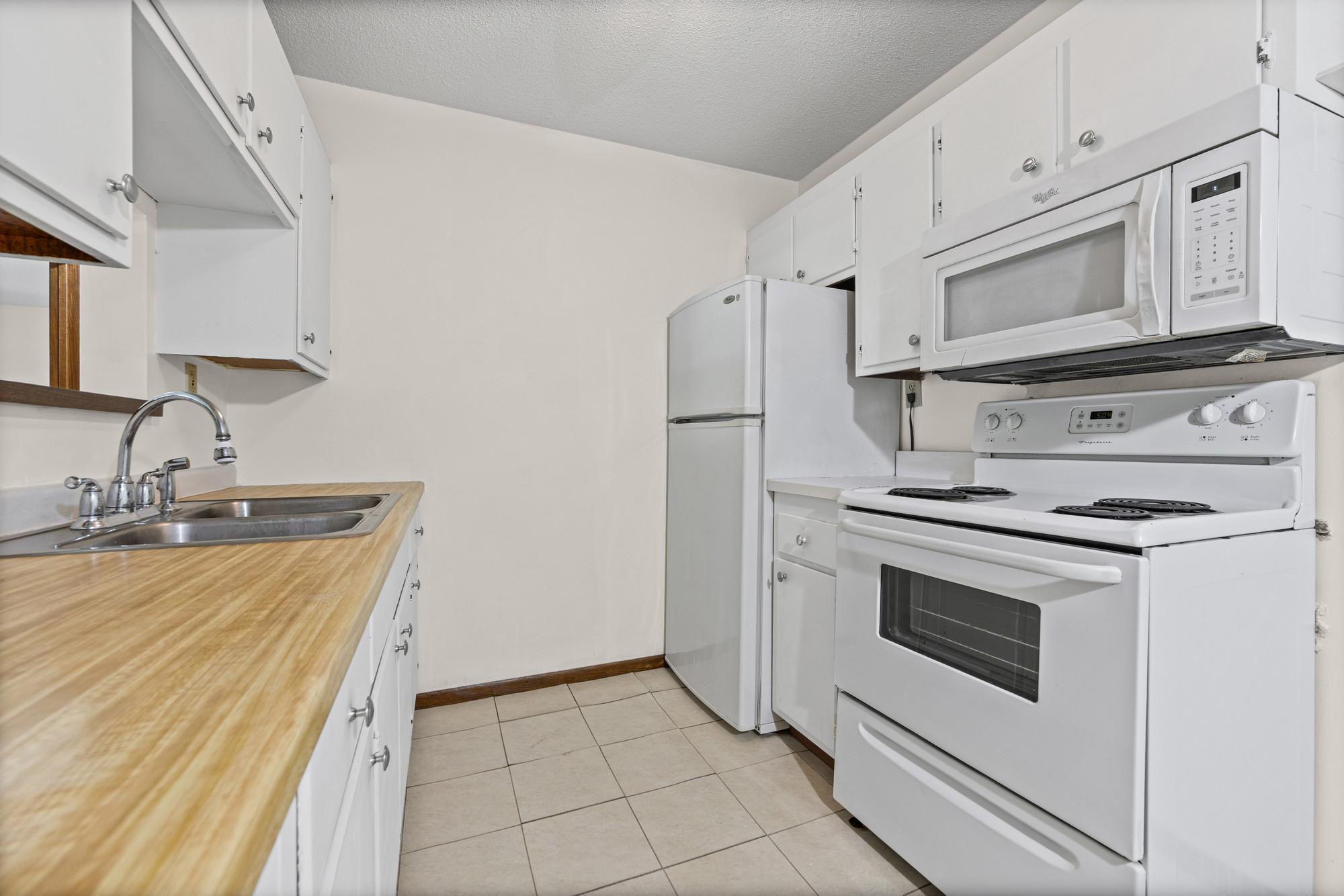 View of Residential at 6007 Broadway Avenue #303, New Hope MN 55428, New Hope (11 of 23) - Mike Wilen | Minnesota Team Real Estate
