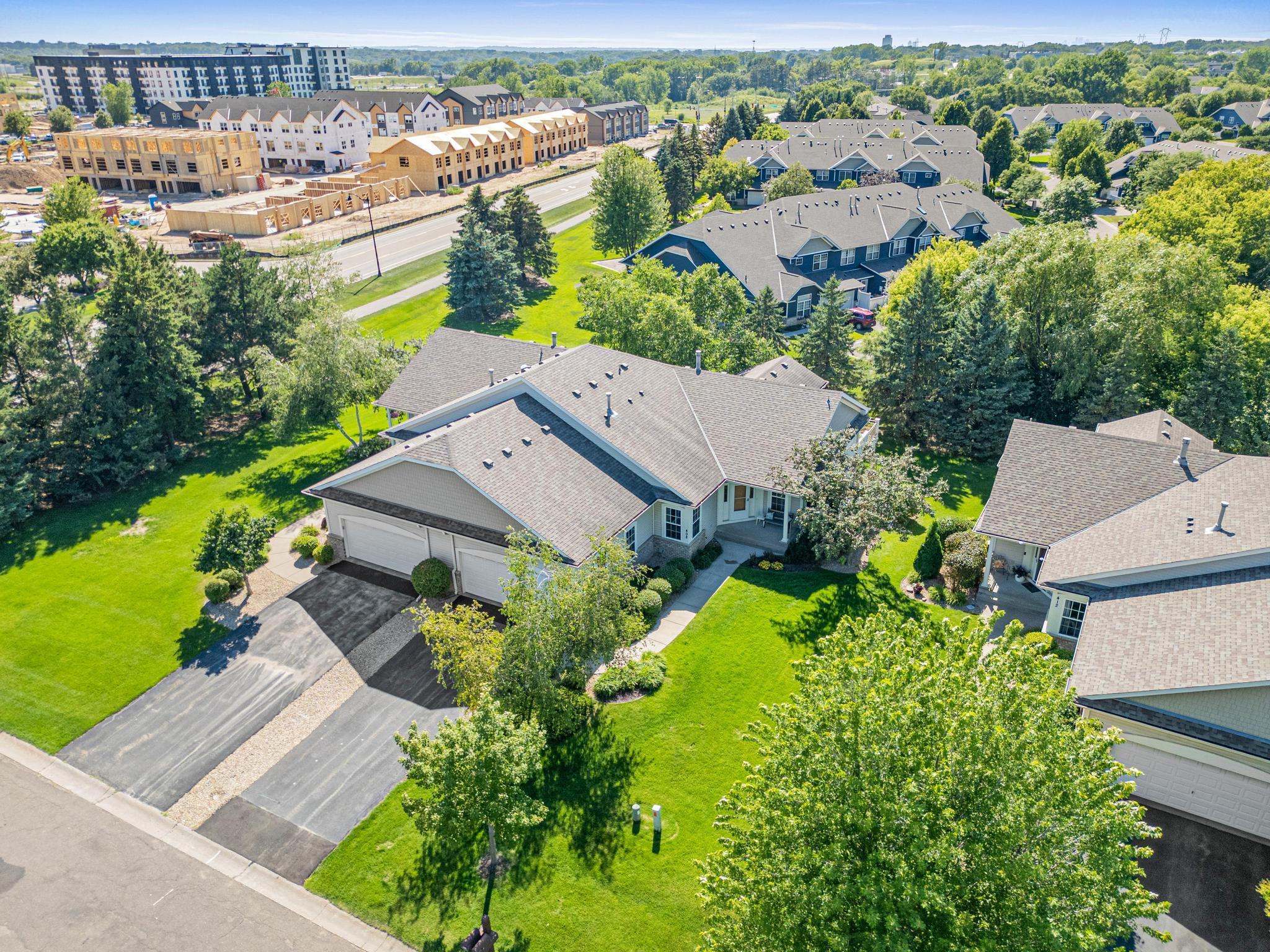 View of Residential at 408 Holly Lane, Oakdale MN 55128, Oakdale (47 of 50) - Mike Wilen | Minnesota Team Real Estate
