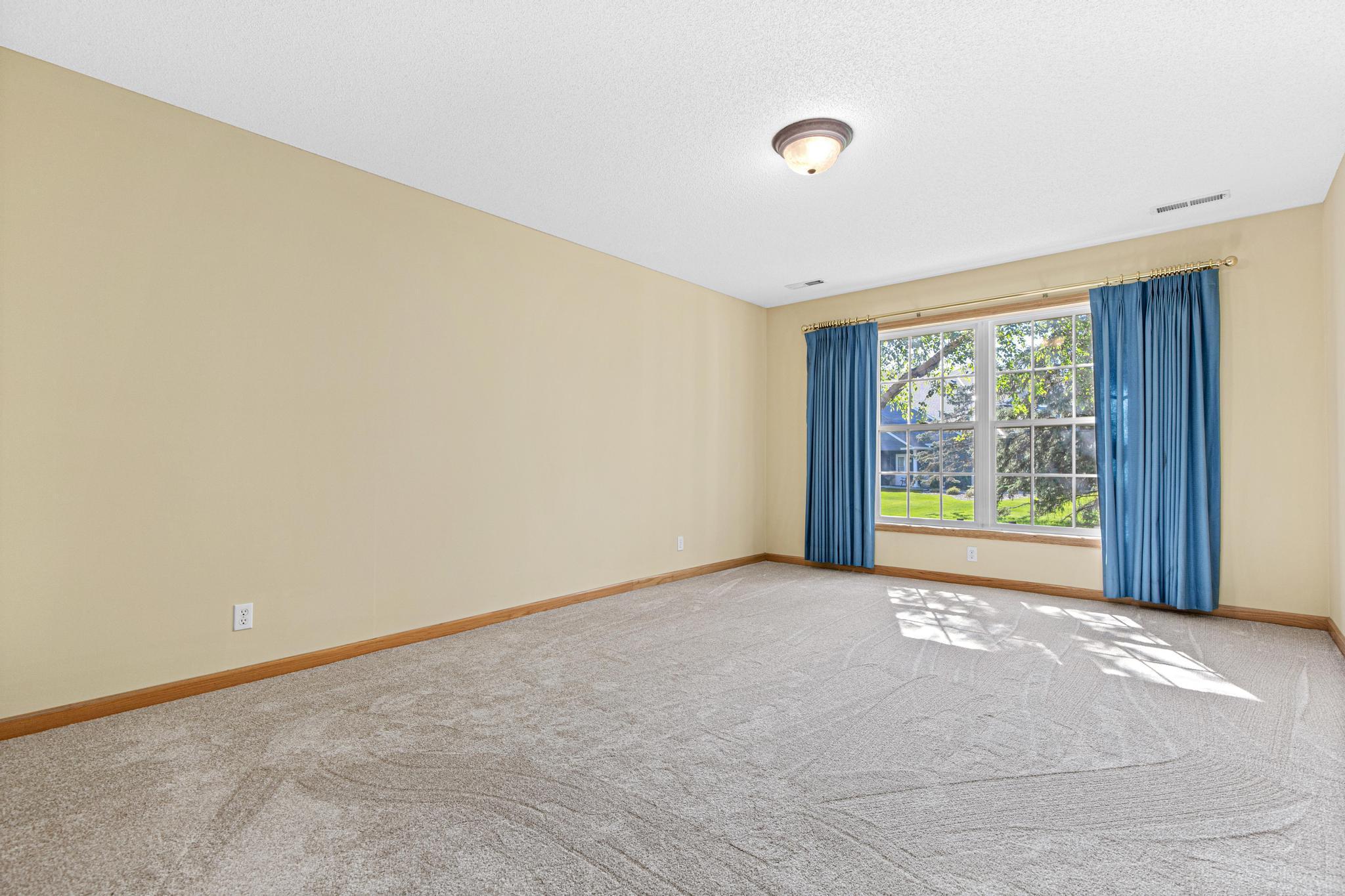 View of Residential at 408 Holly Lane, Oakdale MN 55128, Oakdale (30 of 50) - Mike Wilen | Minnesota Team Real Estate