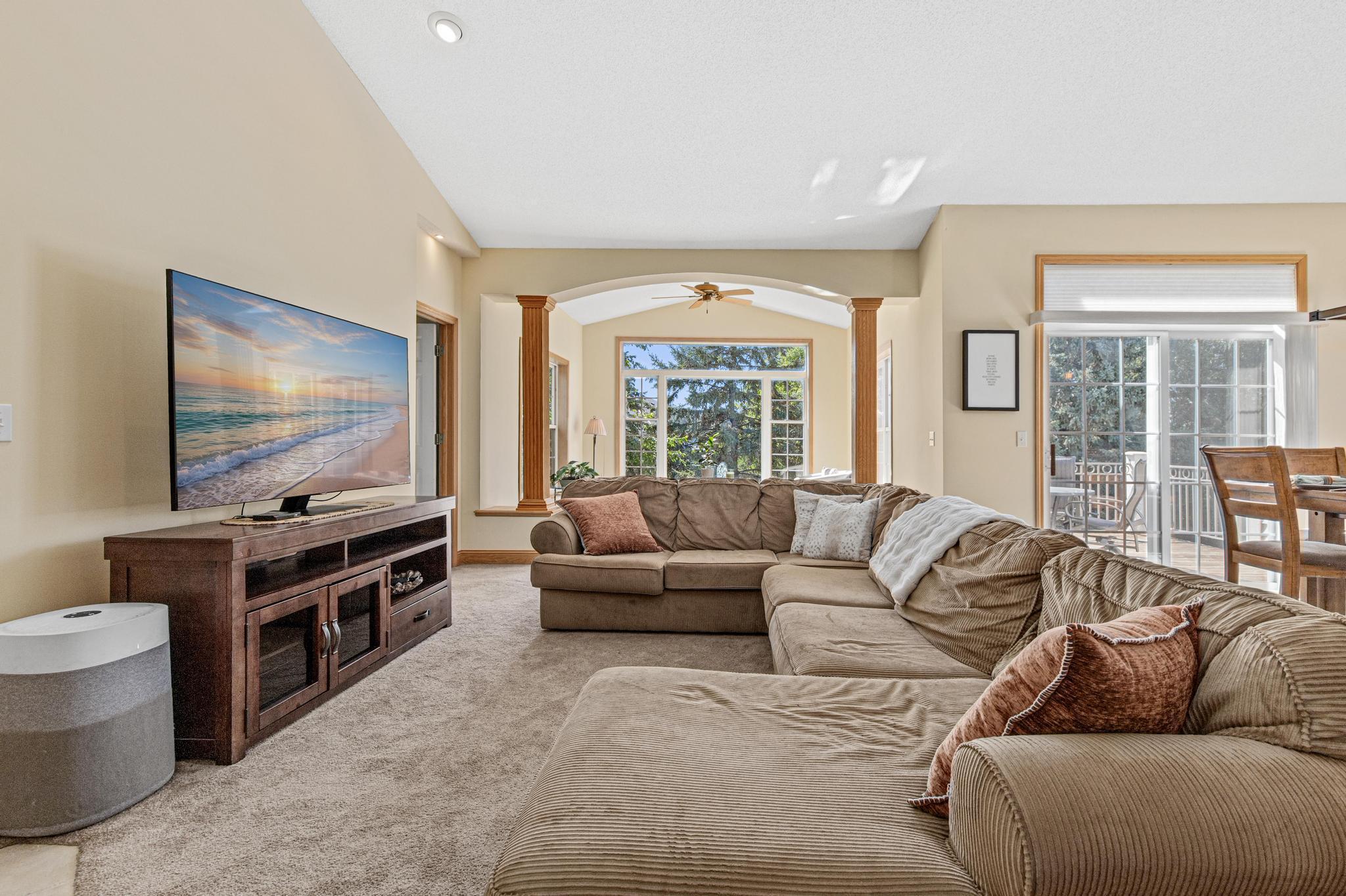 View of Residential at 408 Holly Lane, Oakdale MN 55128, Oakdale (16 of 50) - Mike Wilen | Minnesota Team Real Estate