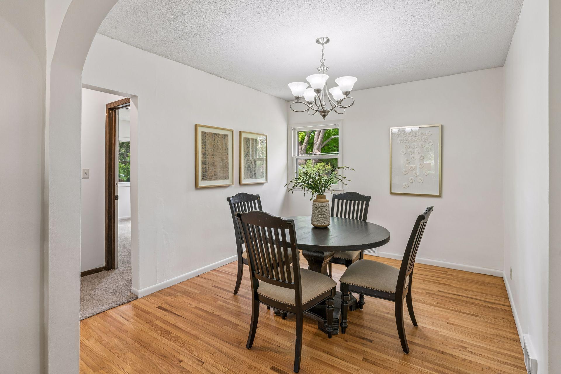 View of Residential at 2417 Parkview Boulevard, Golden Valley MN 55422, Golden Valley (4 of 24) - Mike Wilen | Minnesota Team Real Estate