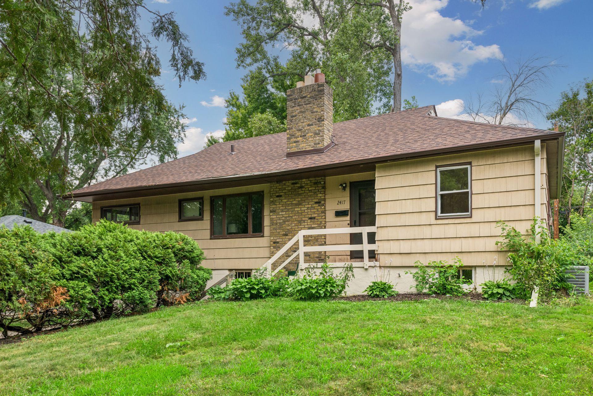 View of Residential at 2417 Parkview Boulevard, Golden Valley MN 55422, Golden Valley (22 of 24) - Mike Wilen | Minnesota Team Real Estate