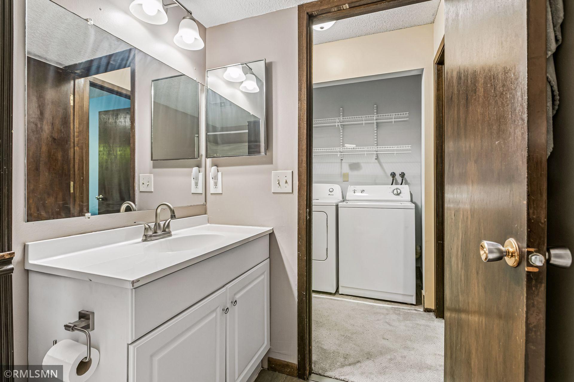 View of Residential at 4384 Arden View Court, Arden Hills MN 55112, Arden Hills (23 of 41) - Mike Wilen | Minnesota Team Real Estate