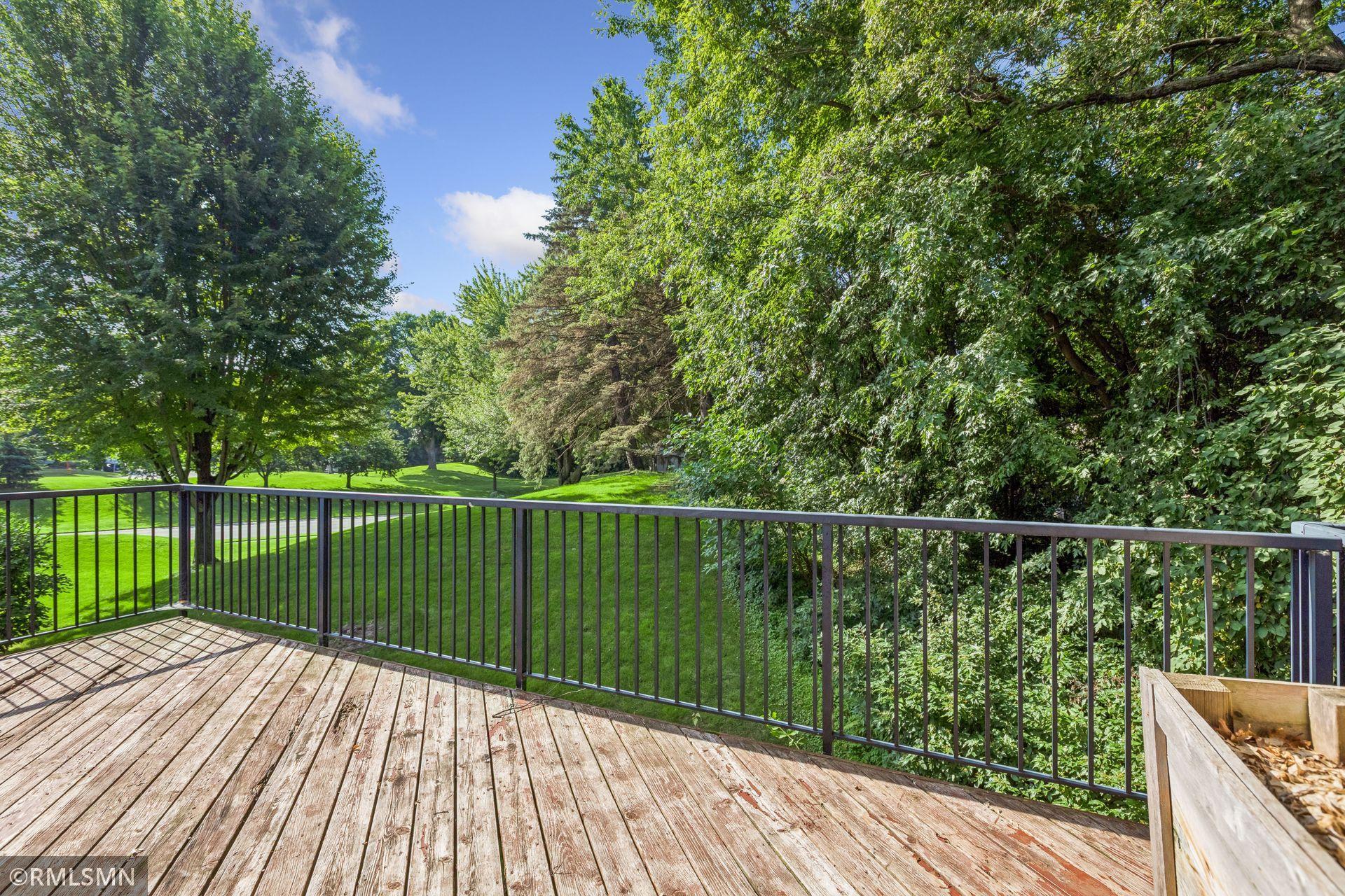 View of Residential at 4384 Arden View Court, Arden Hills MN 55112, Arden Hills (36 of 41) - Mike Wilen | Minnesota Team Real Estate