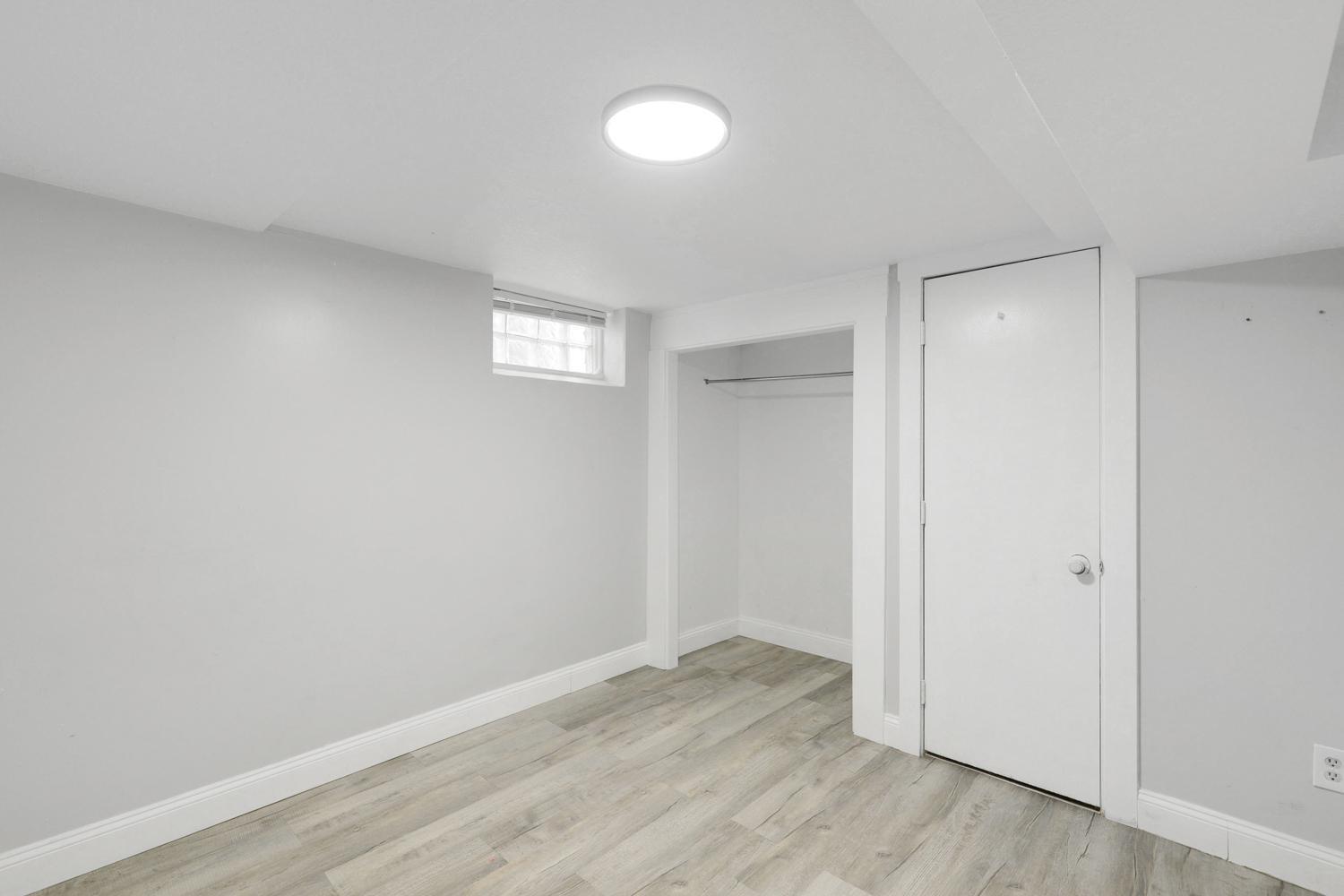 View of Residential at 1814 4th Avenue, Minneapolis MN 55405, Minneapolis (21 of 30) - Mike Wilen | Minnesota Team Real Estate
