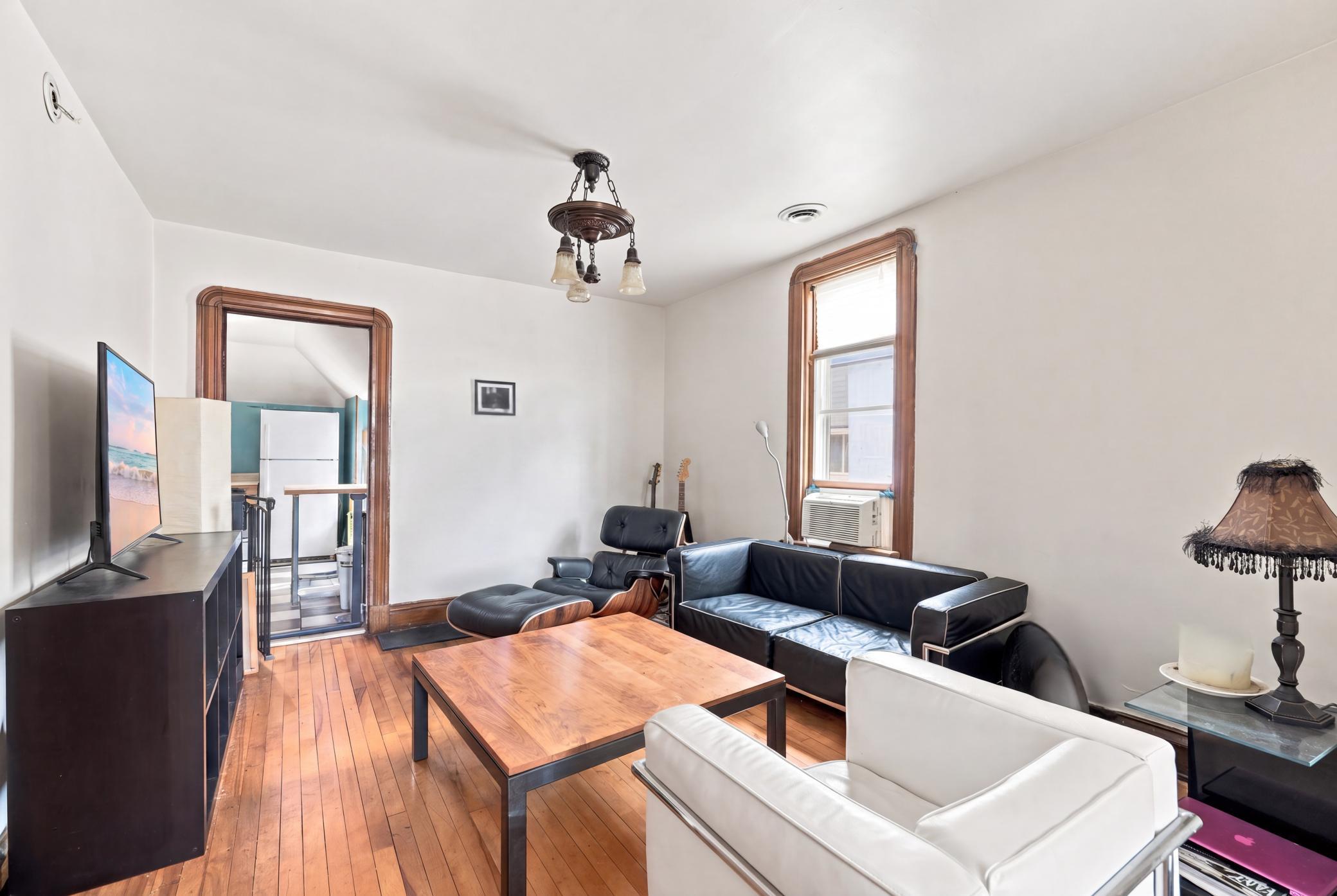 View of Residential Income at 2641 Pillsbury Avenue, Minneapolis MN 55408, Minneapolis (14 of 30) - Mike Wilen | Minnesota Team Real Estate