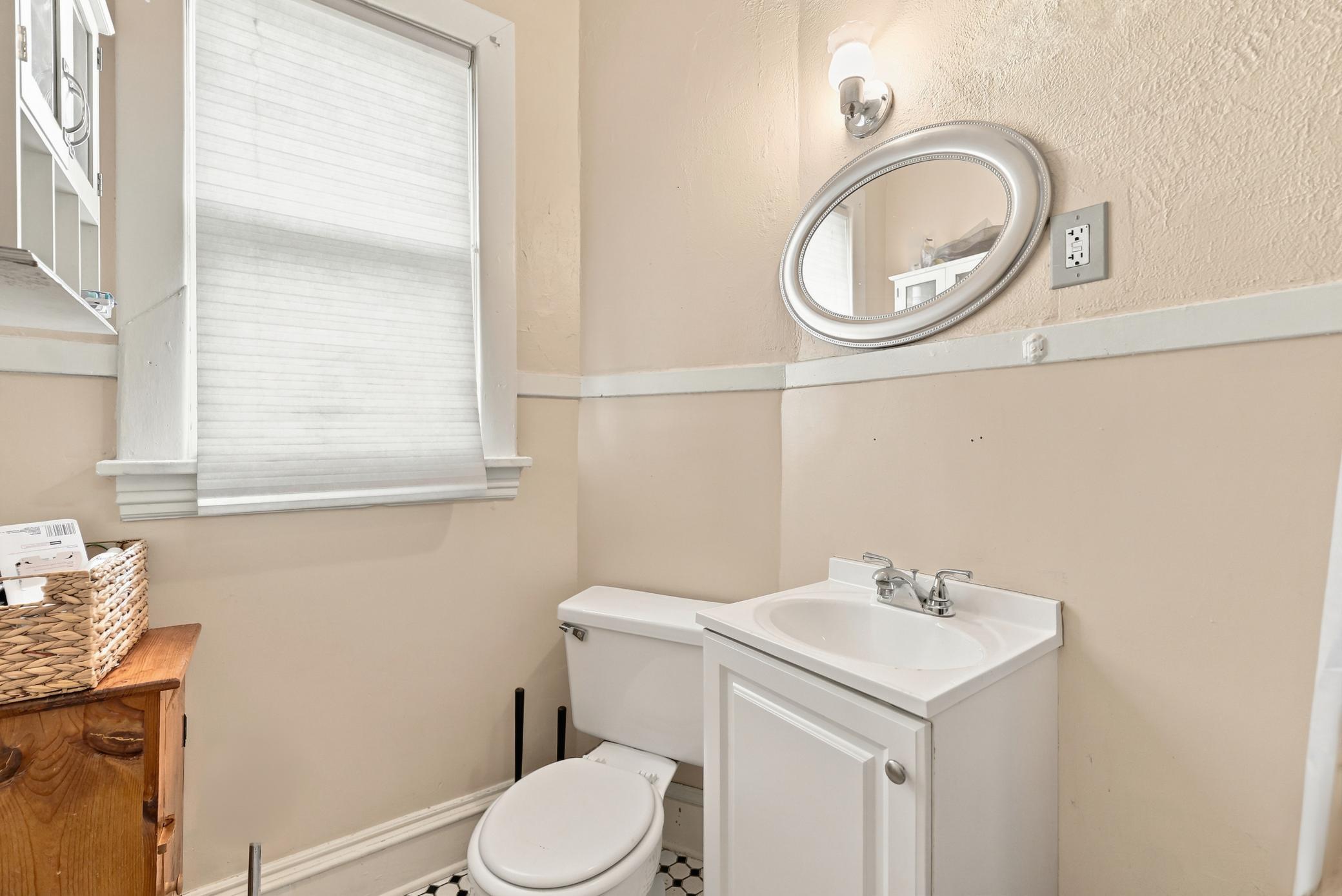 View of Residential Income at 2641 Pillsbury Avenue, Minneapolis MN 55408, Minneapolis (12 of 30) - Mike Wilen | Minnesota Team Real Estate