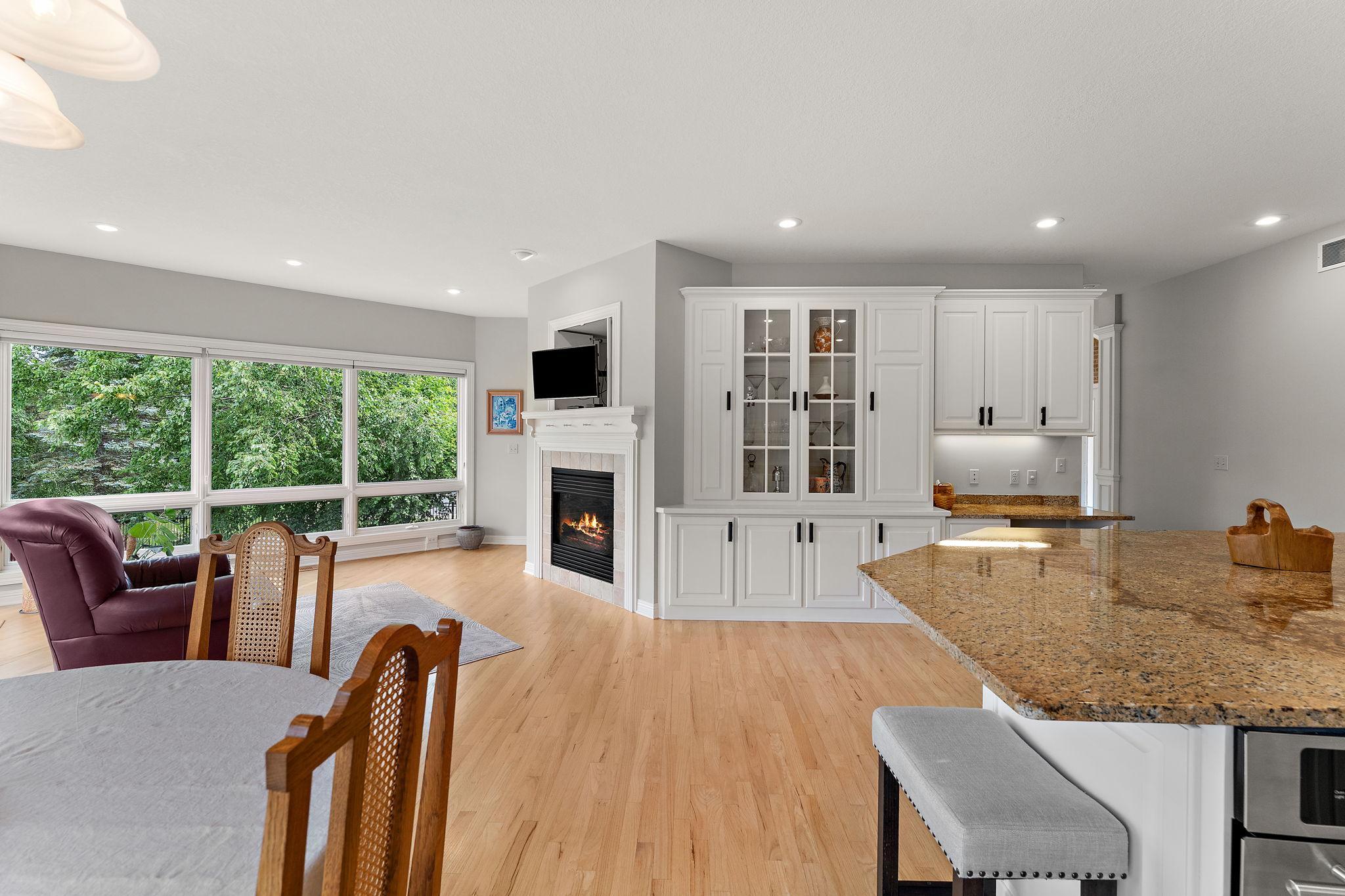View of Residential at 8072 Enclave Circle, Woodbury MN 55125, Woodbury (28 of 62) - Mike Wilen | Minnesota Team Real Estate