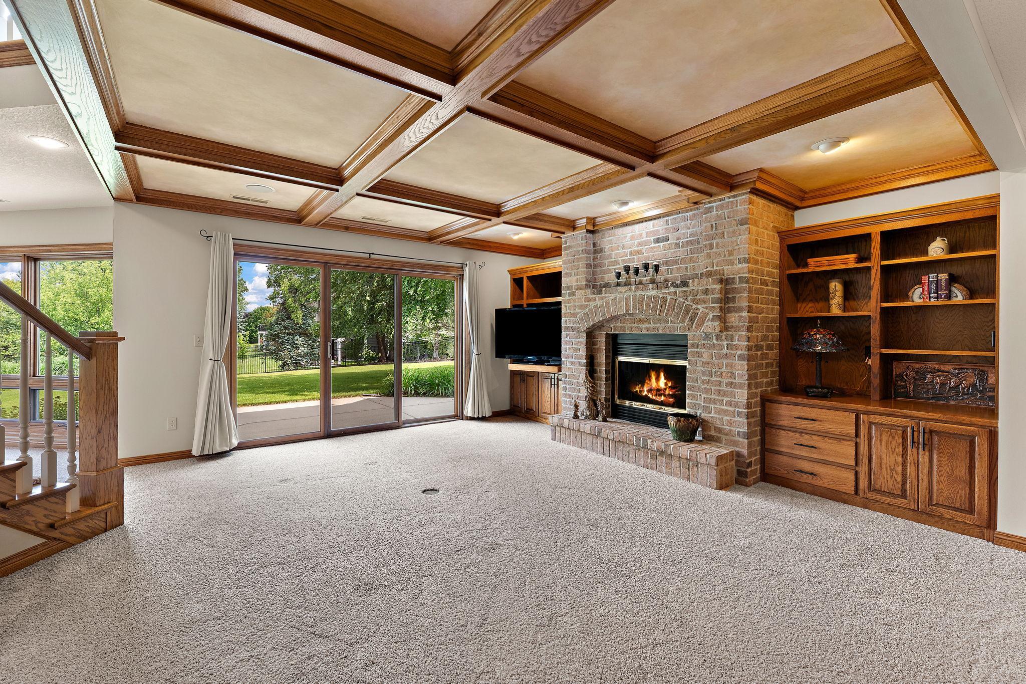 View of Residential at 8072 Enclave Circle, Woodbury MN 55125, Woodbury (48 of 62) - Mike Wilen | Minnesota Team Real Estate