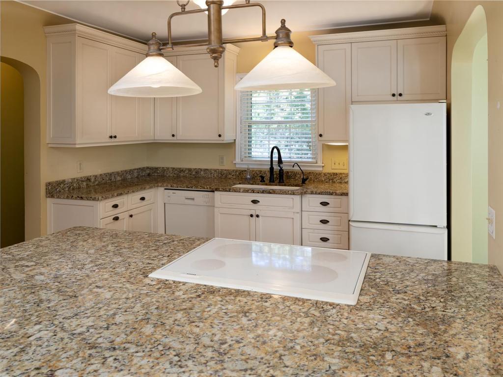 View of Residential at 26270 Smithtown Road, Excelsior MN 55331, Excelsior (12 of 32) - Mike Wilen | Minnesota Team Real Estate