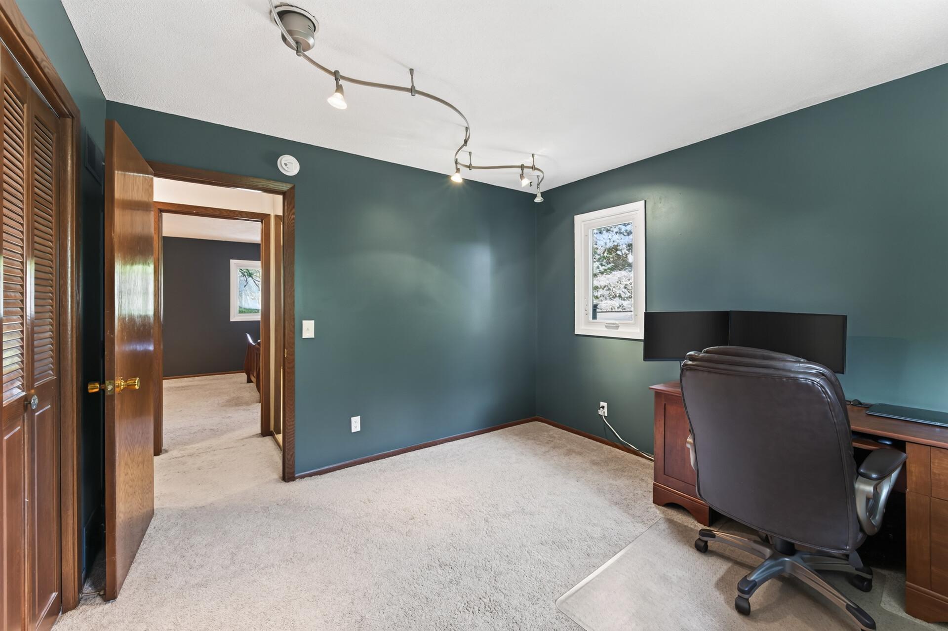 View of Residential at 2144 Valley View Place, Saint Paul MN 55119, Saint Paul (27 of 63) - Mike Wilen | Minnesota Team Real Estate