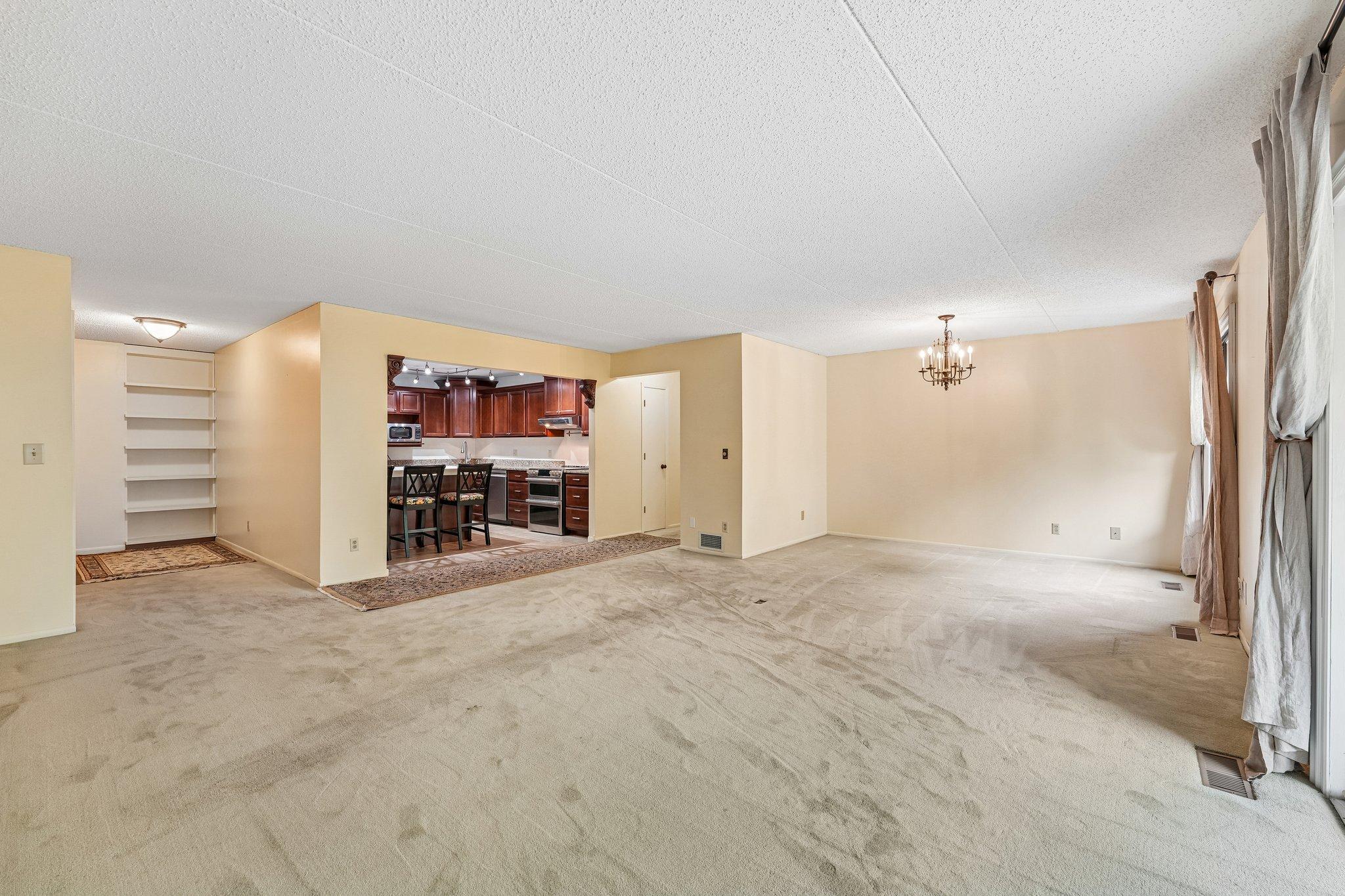 View of Residential at 2445 Londin Lane #202, Maplewood MN 55119, Maplewood (9 of 32) - Mike Wilen | Minnesota Team Real Estate