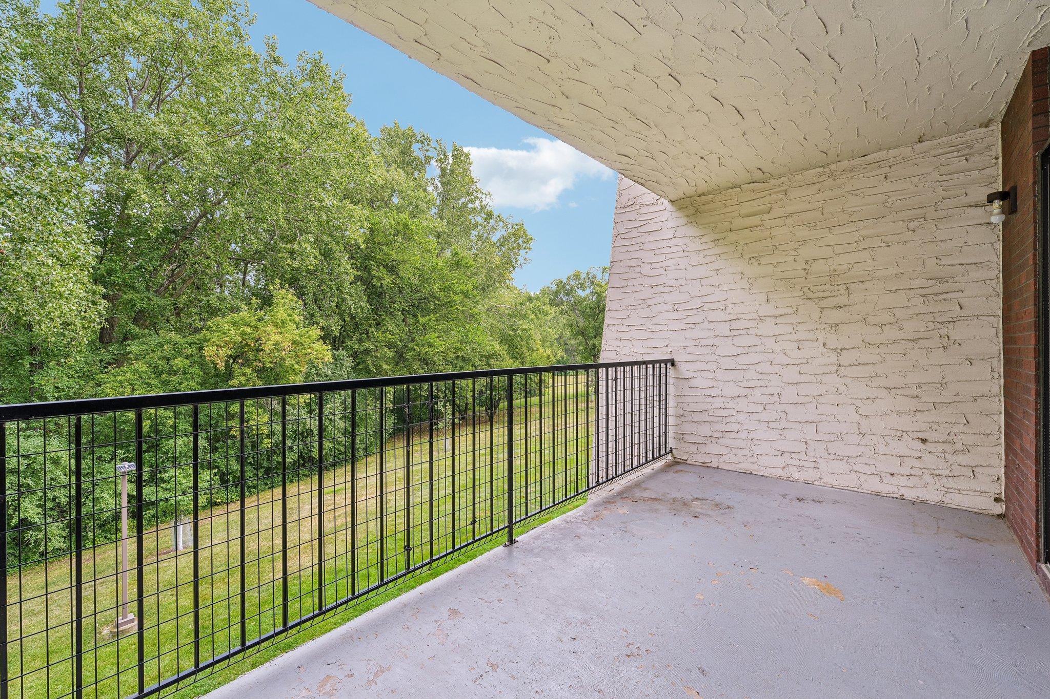 View of Residential at 2445 Londin Lane #202, Maplewood MN 55119, Maplewood (24 of 32) - Mike Wilen | Minnesota Team Real Estate