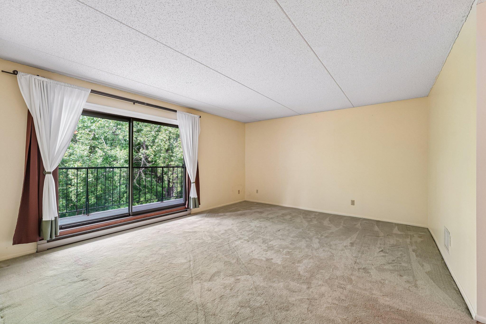 View of Residential at 2445 Londin Lane #202, Maplewood MN 55119, Maplewood (21 of 32) - Mike Wilen | Minnesota Team Real Estate