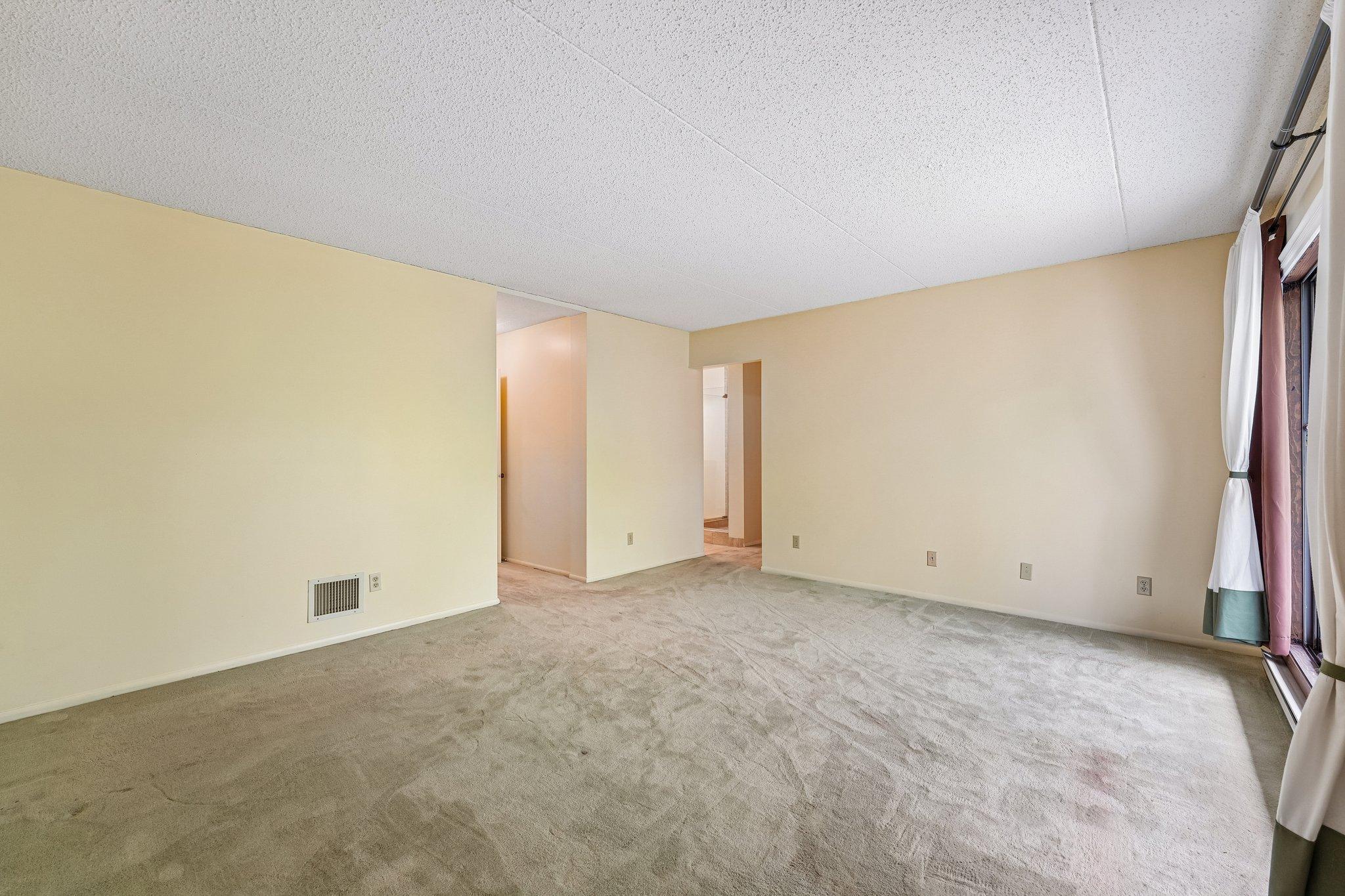 View of Residential at 2445 Londin Lane #202, Maplewood MN 55119, Maplewood (20 of 32) - Mike Wilen | Minnesota Team Real Estate