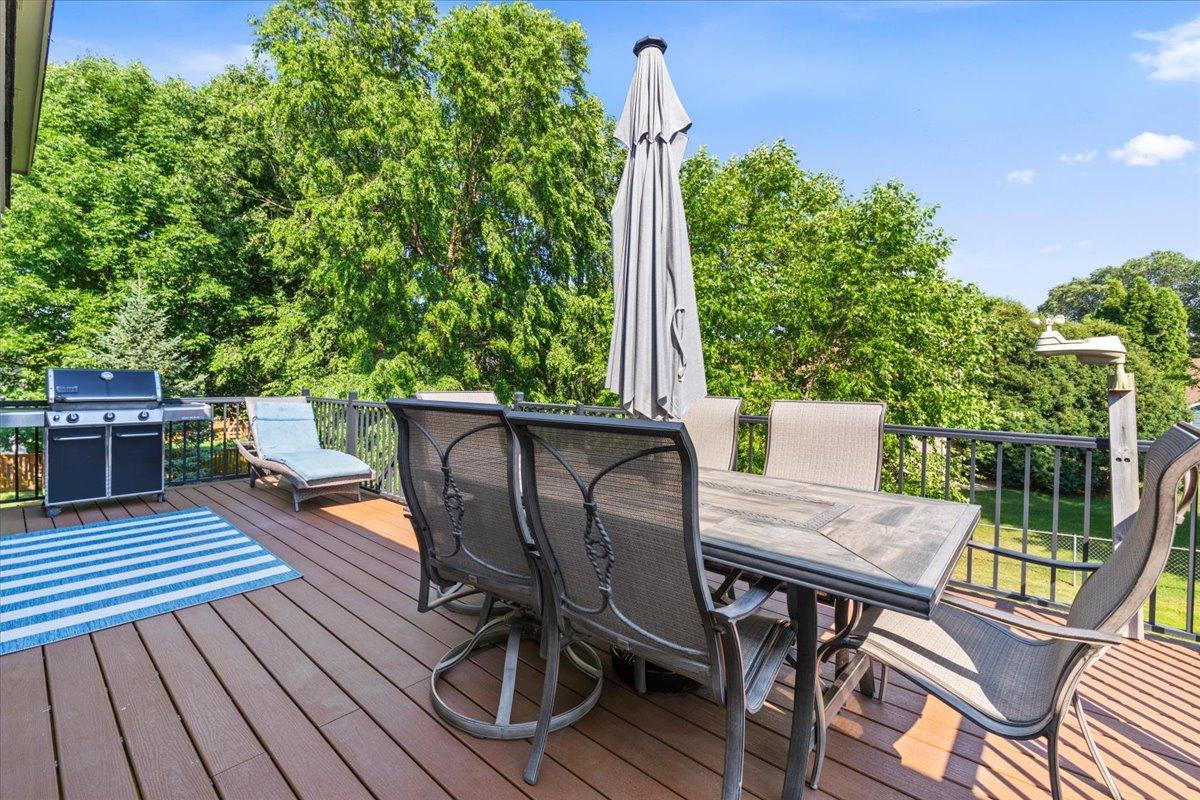 View of Residential at 11273 Eagle Lake Boulevard, Maple Grove MN 55369, Maple Grove (32 of 34) - Mike Wilen | Minnesota Team Real Estate