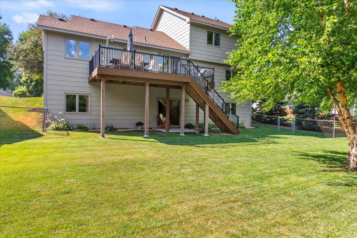 View of Residential at 11273 Eagle Lake Boulevard, Maple Grove MN 55369, Maple Grove (33 of 34) - Mike Wilen | Minnesota Team Real Estate