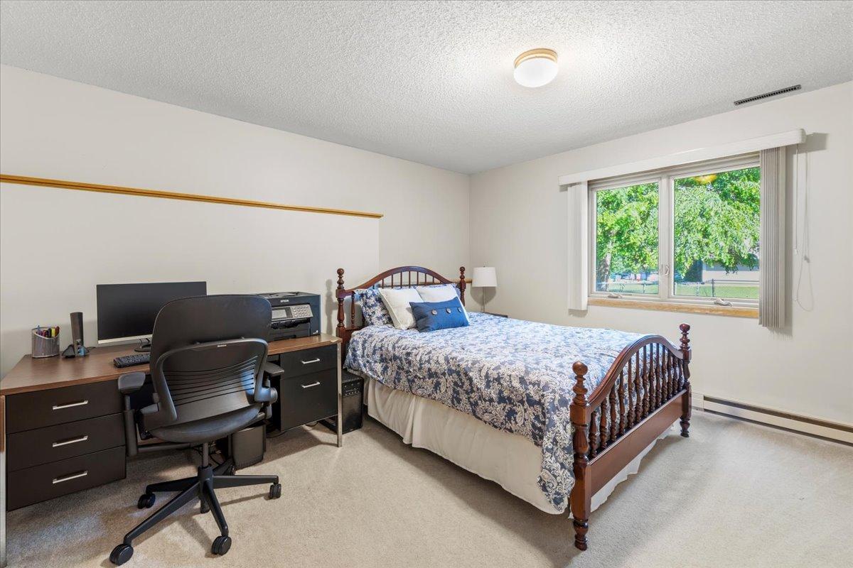 View of Residential at 11273 Eagle Lake Boulevard, Maple Grove MN 55369, Maple Grove (20 of 34) - Mike Wilen | Minnesota Team Real Estate